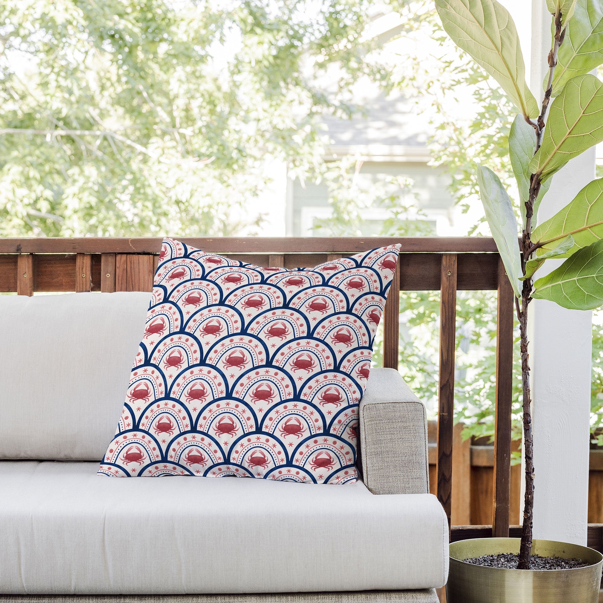 Seta Zakian Crab Scallop pattern Outdoor Throw Pillow