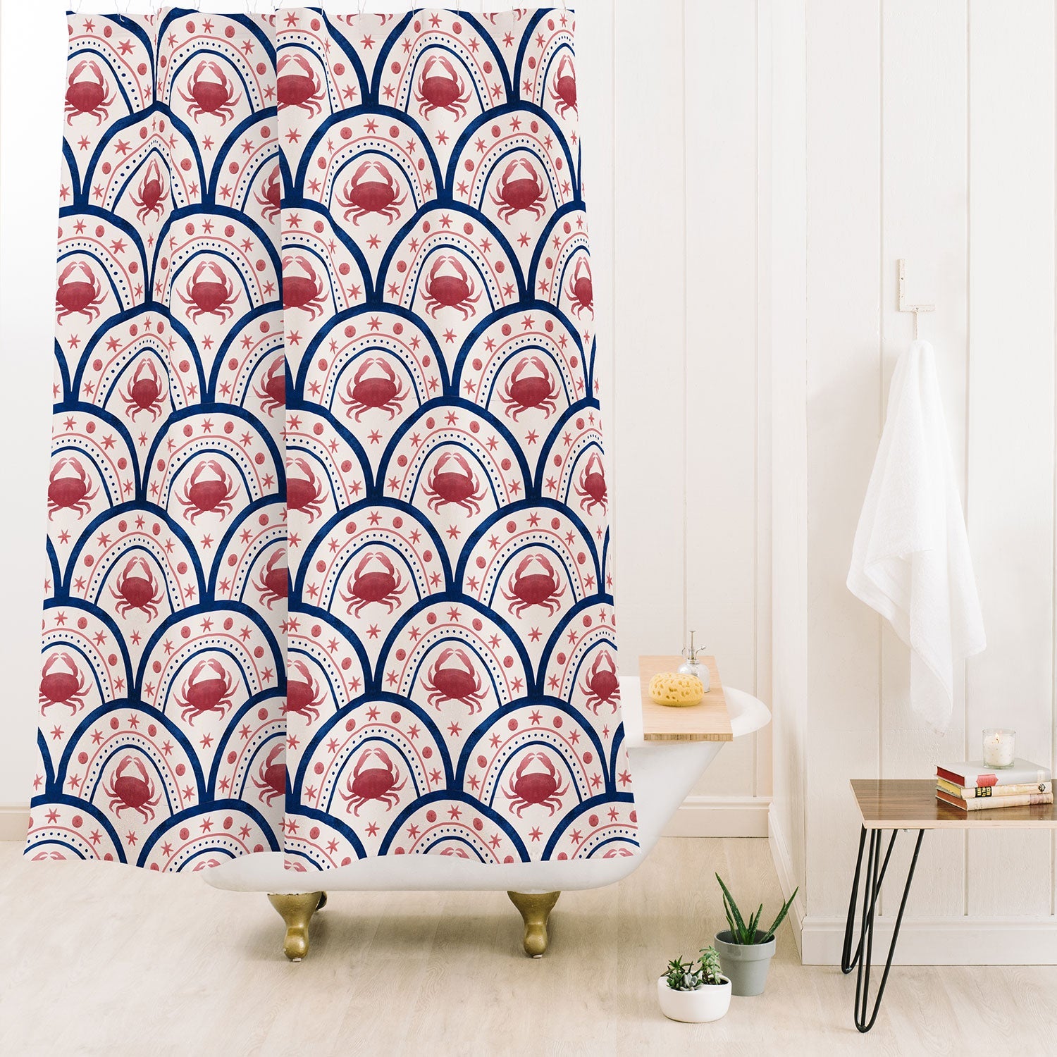 Seta Zakian Crab Scallop pattern Shower Curtain