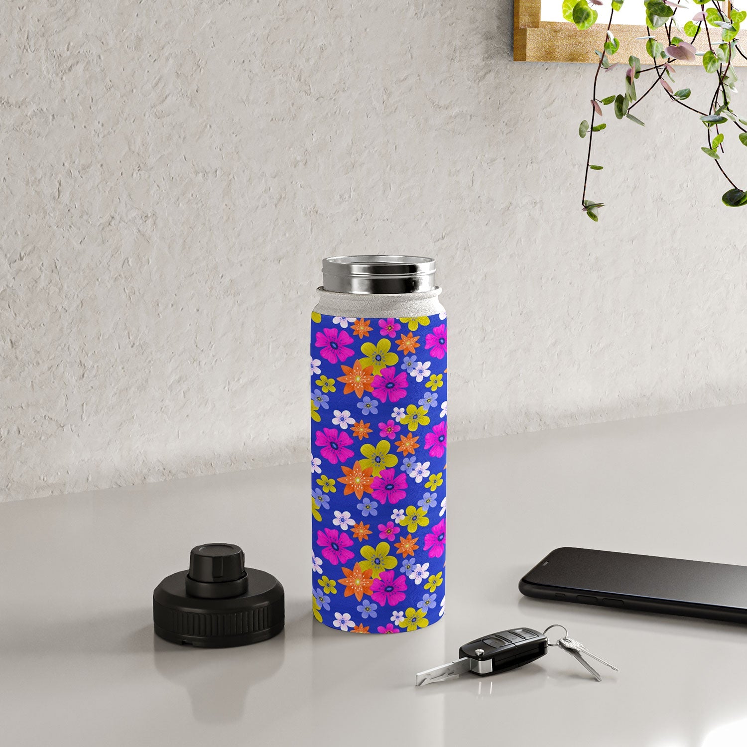 Seta Zakian Floral blue pattern Water Bottle