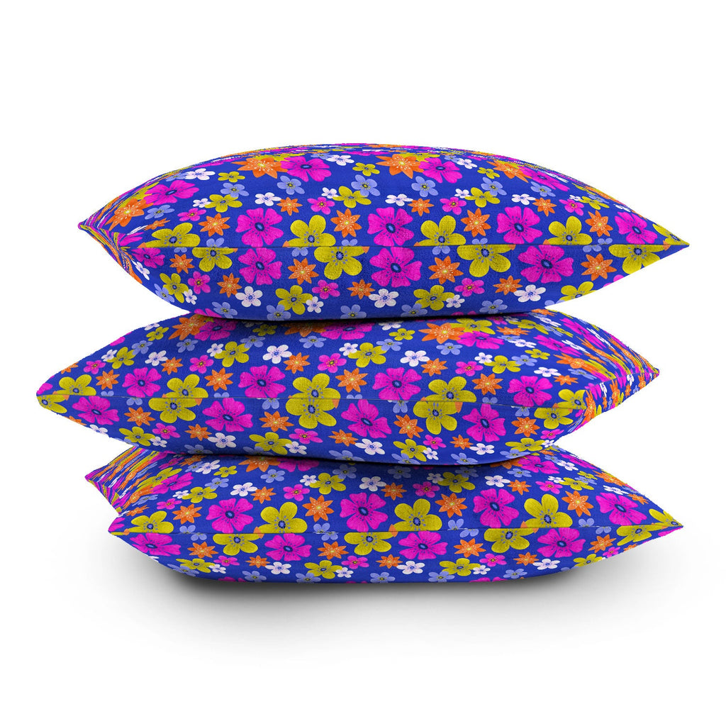 Seta Zakian Floral blue pattern Outdoor Throw Pillow