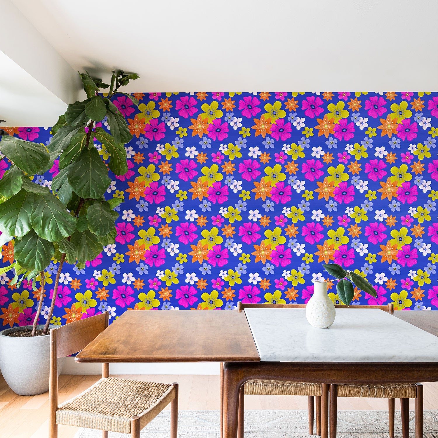 Seta Zakian Floral blue pattern Wallpaper