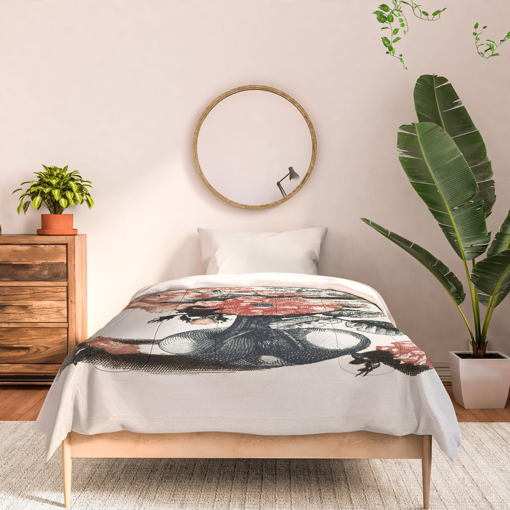 Shopability Five Prints of Flowers in Vase Comforter