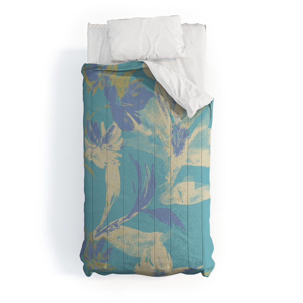 Gabriela Fuente Emma Floral Comforter