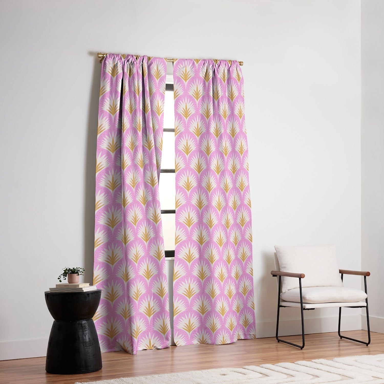 Jennifer Labre Pink Palmetto Blackout Non Repeat