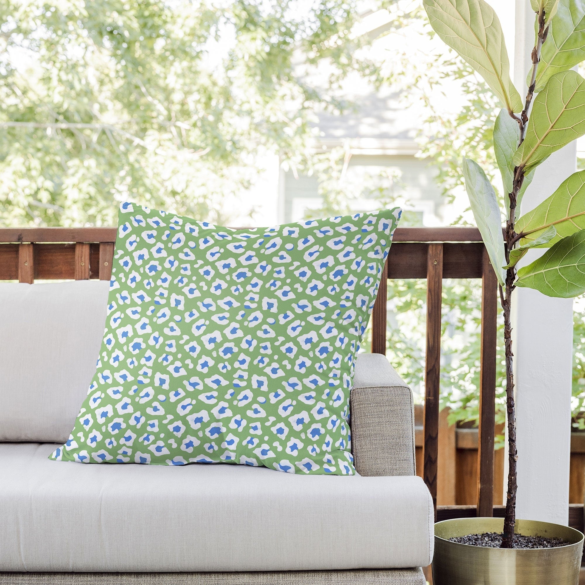 Avenie BR Cheetah Print Outdoor Throw Pillow