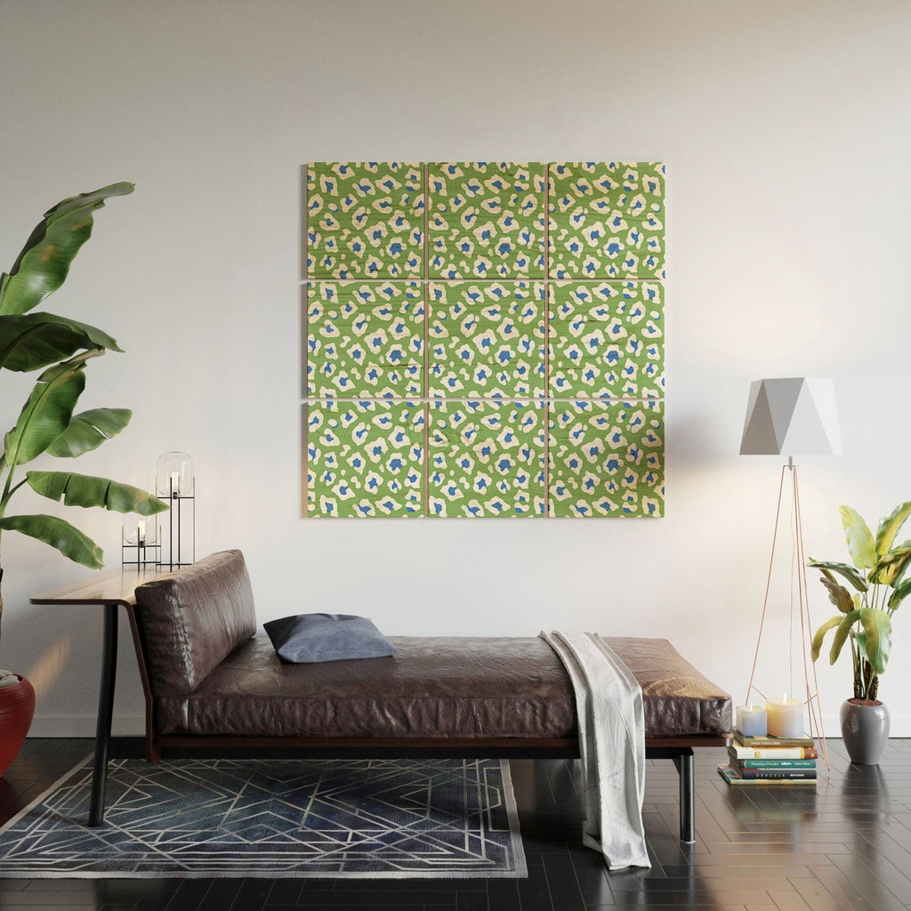 Avenie BR Cheetah Print Wood Wall Mural