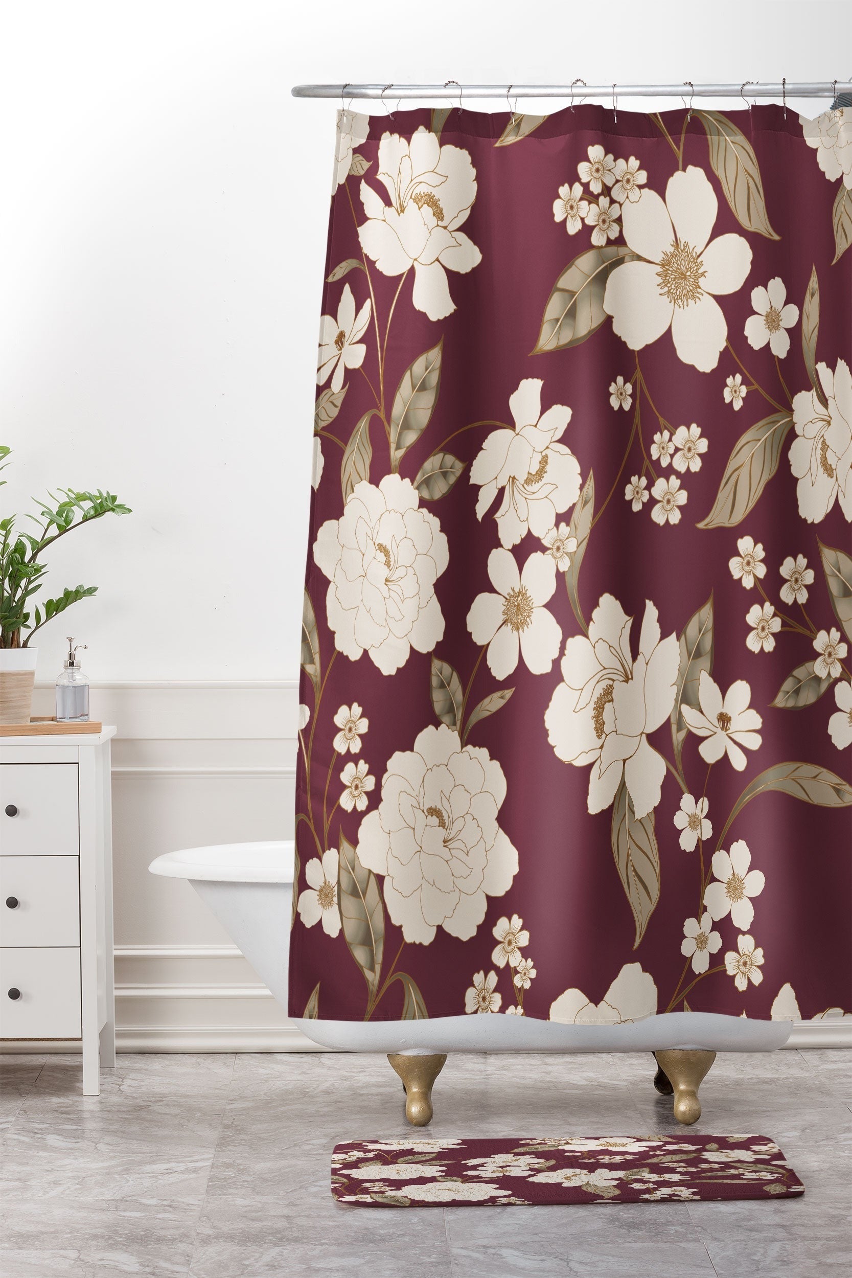 Gabriela Fuente Burgundy Floral Roberta Memory Foam Bath Mat