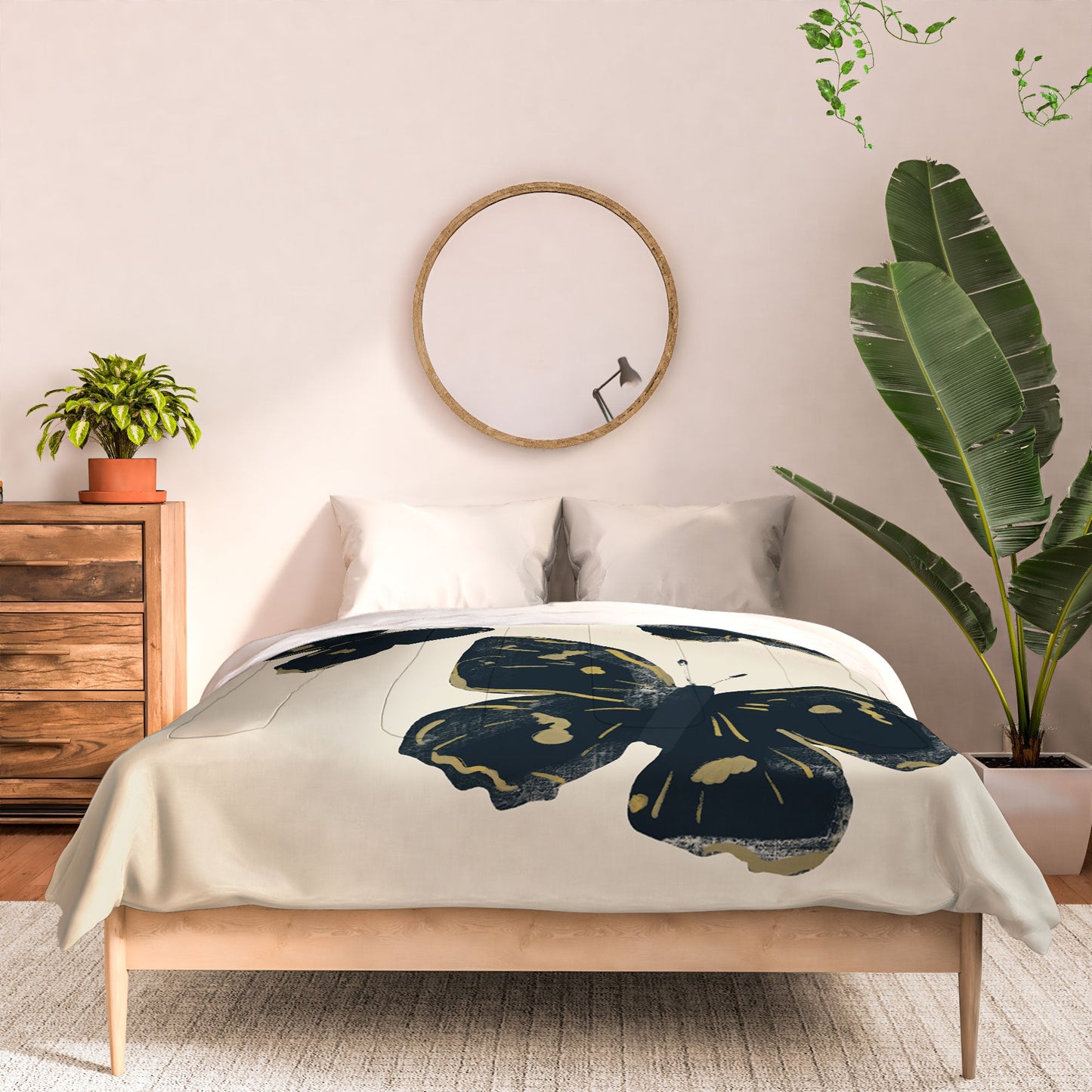 ThingDesign Black Butterflies 2 Comforter