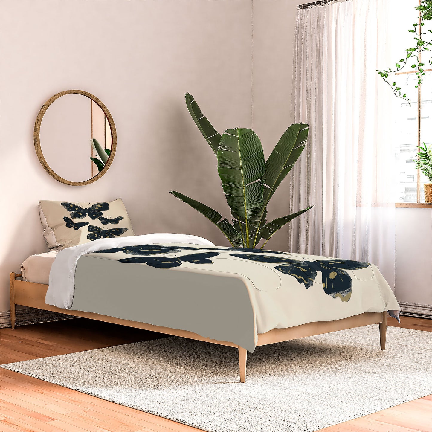 ThingDesign Black Butterflies 2 Comforter