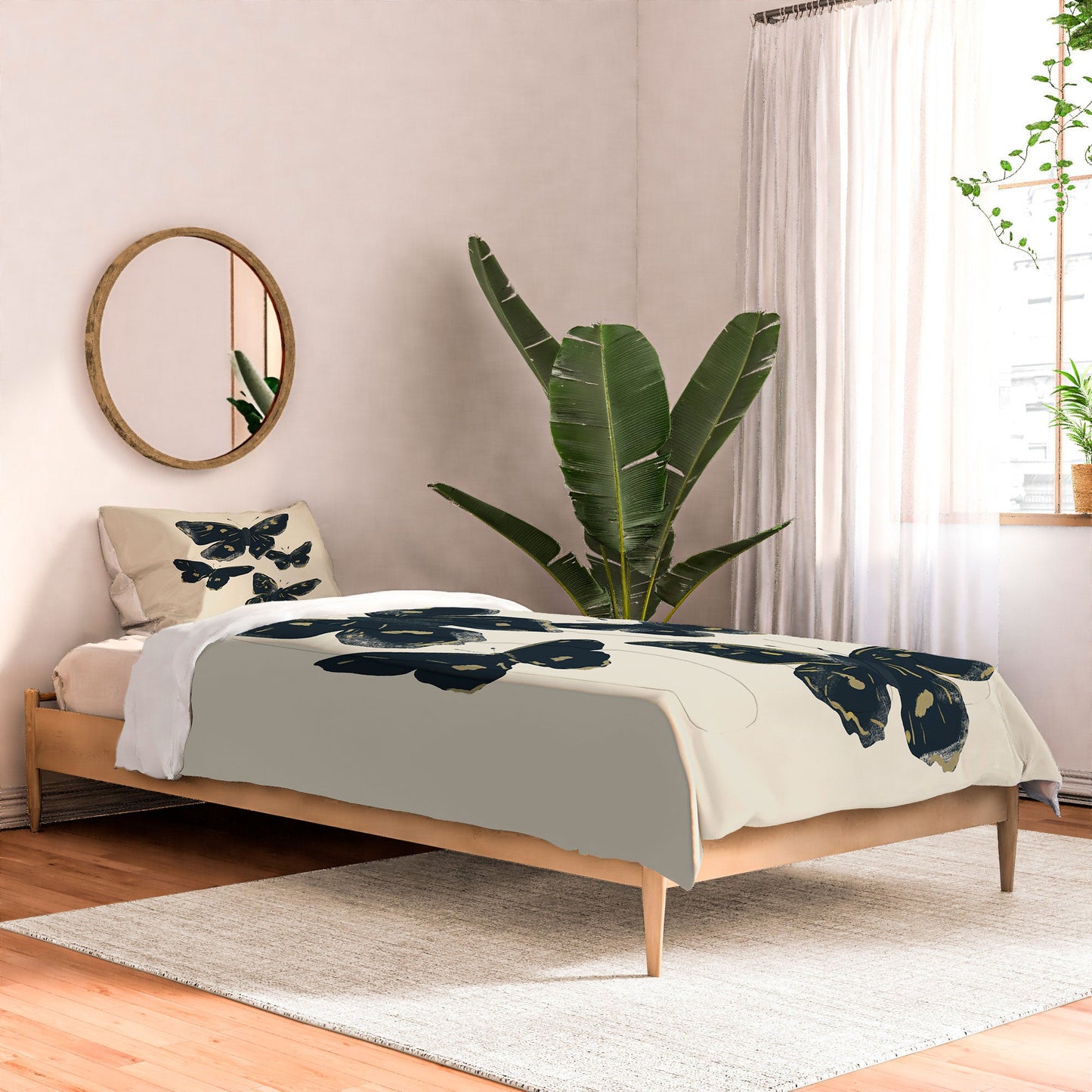ThingDesign Black Butterflies 2 Comforter
