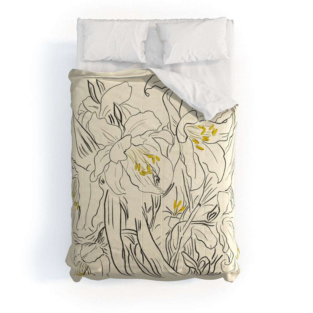 ThingDesign Minimalist Garden flowers Comforter