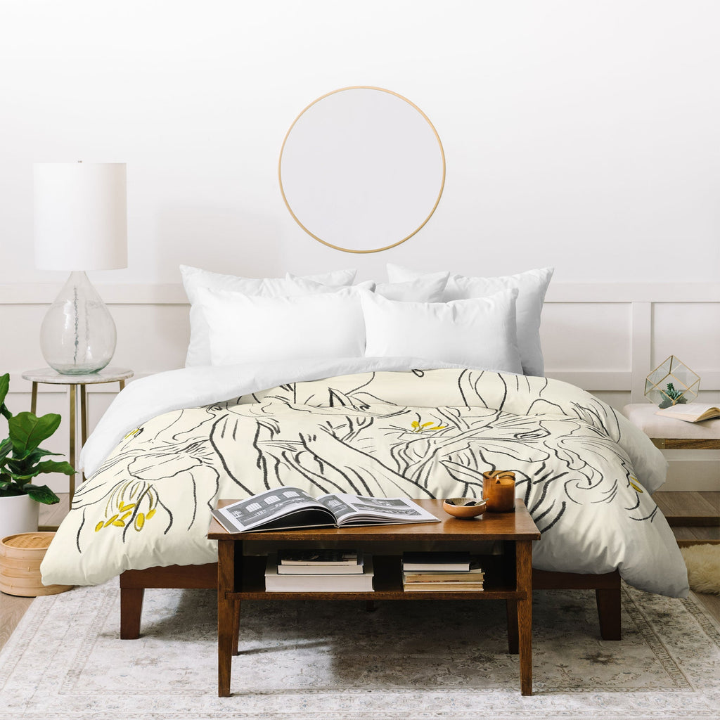 ThingDesign Minimalist Garden flowers Duvet Cover