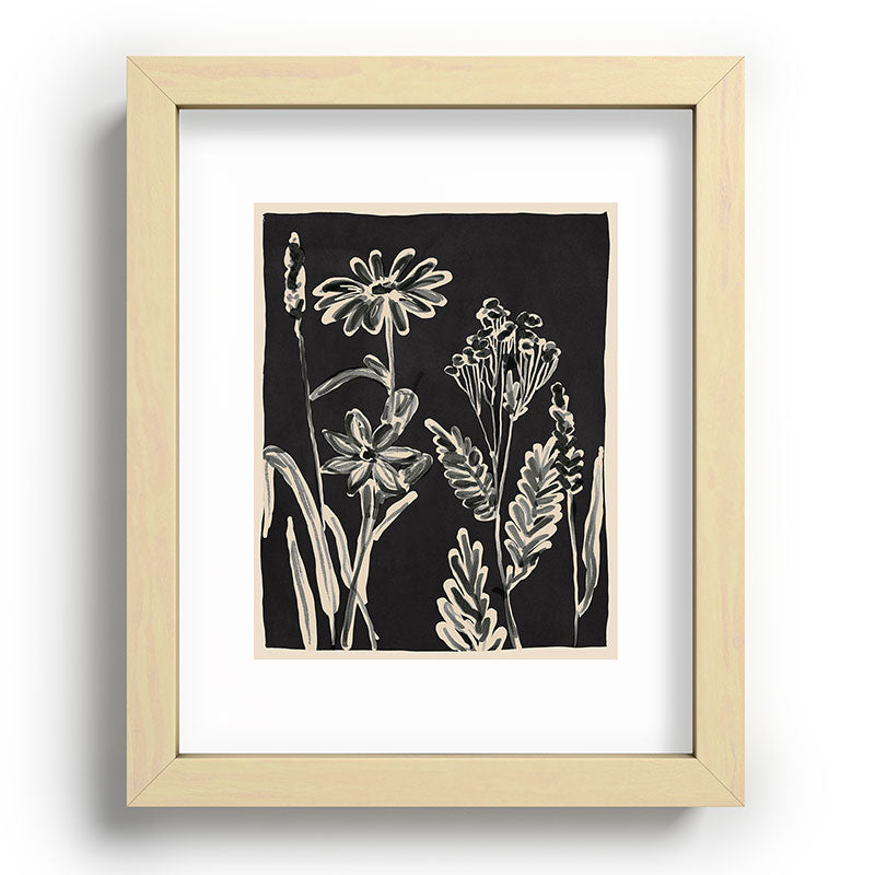 ThingDesign Minimalist wildflowers 3 Recessed Framing Rectangle
