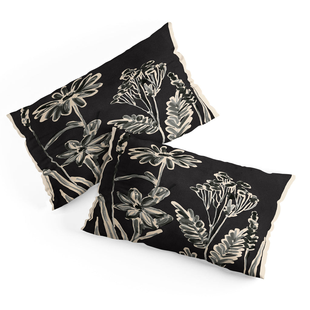 ThingDesign Minimalist wildflowers 3 Pillow Shams