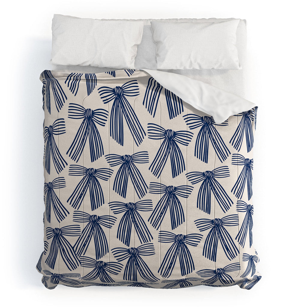 ThirtyOne Illustrations baubles bows bn artboard 1 Comforter