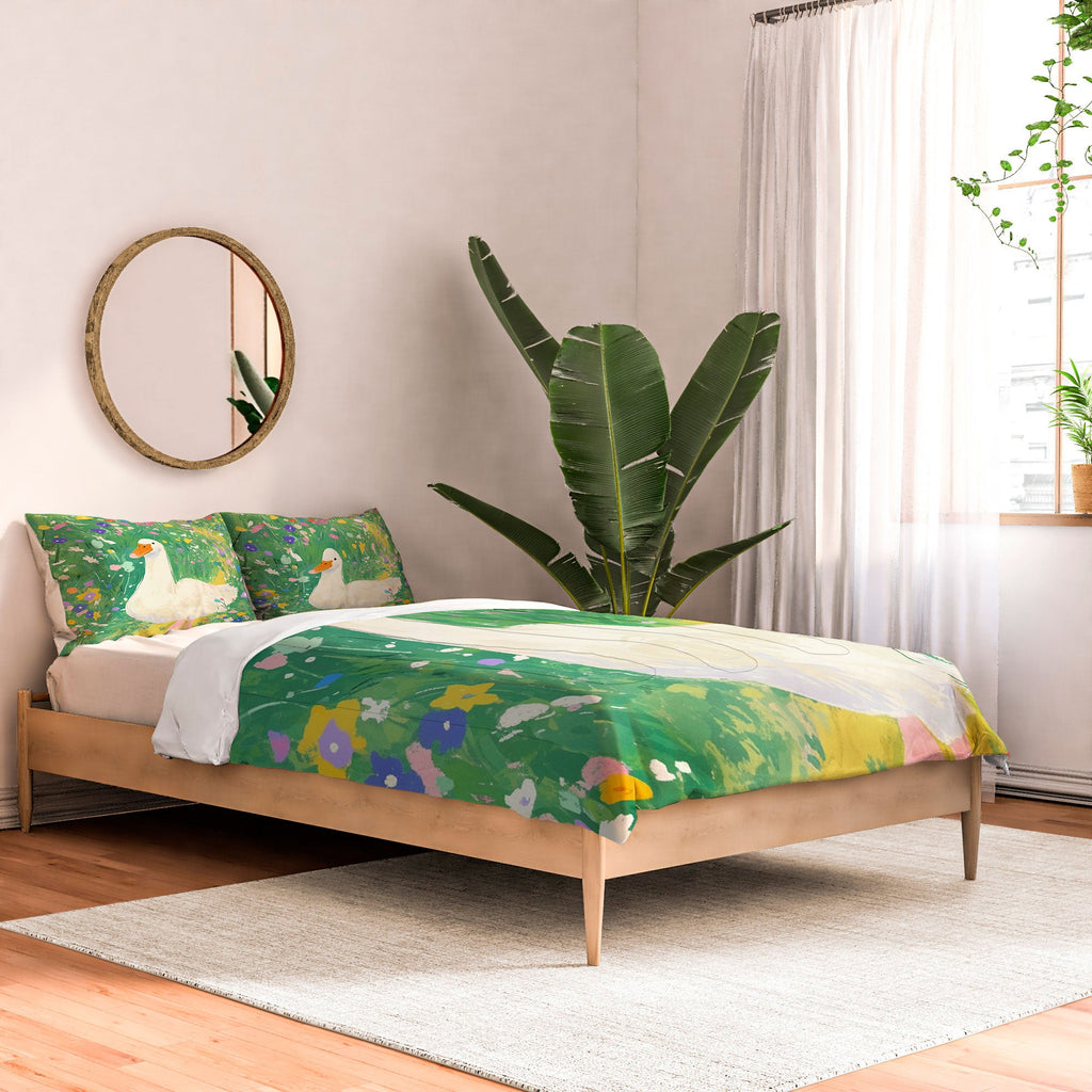 trajeado14 Goose Wildflower Cute Comforter