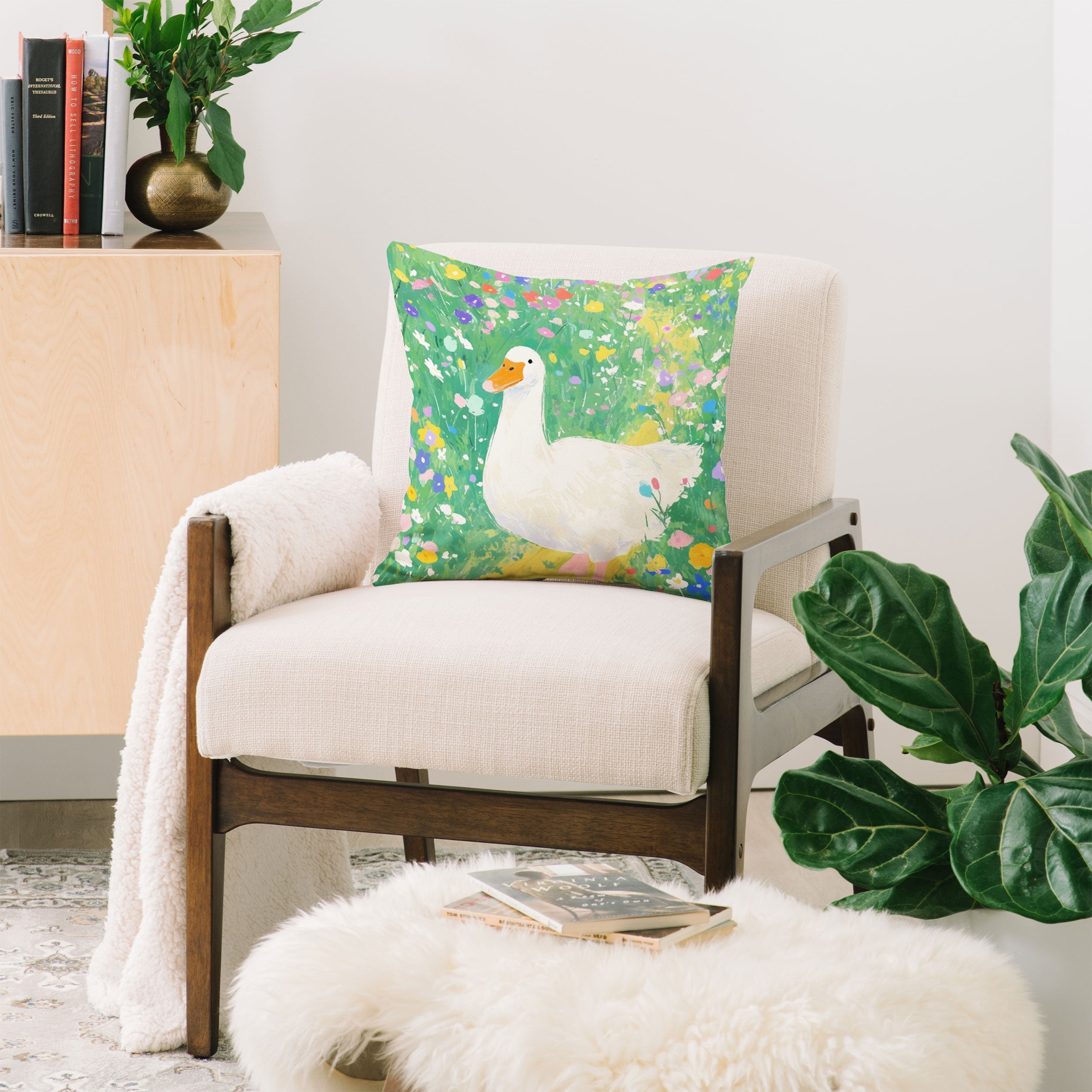 trajeado14 Goose Wildflower Cute Throw Pillow