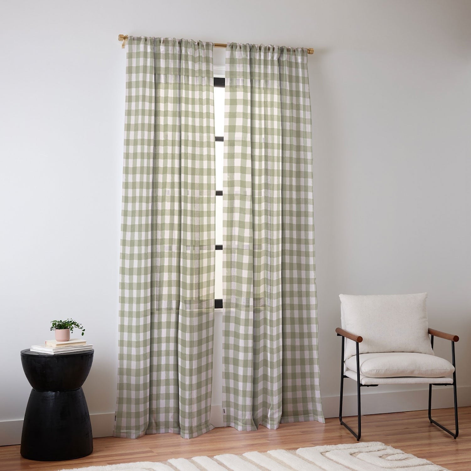 Menina Lisboa Rustic Green Plaid Sheer Window Curtain