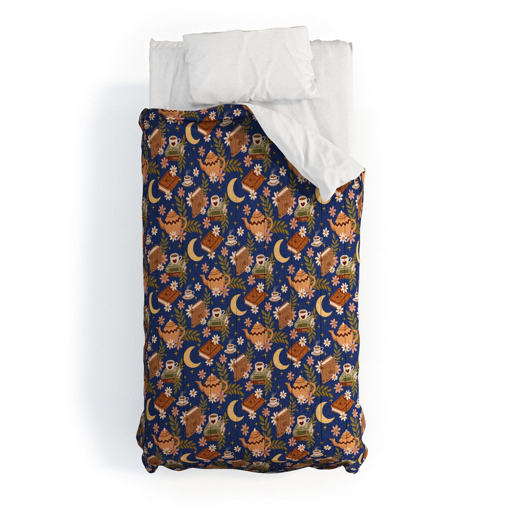 Avenie Moonlit Reading Nook II Comforter