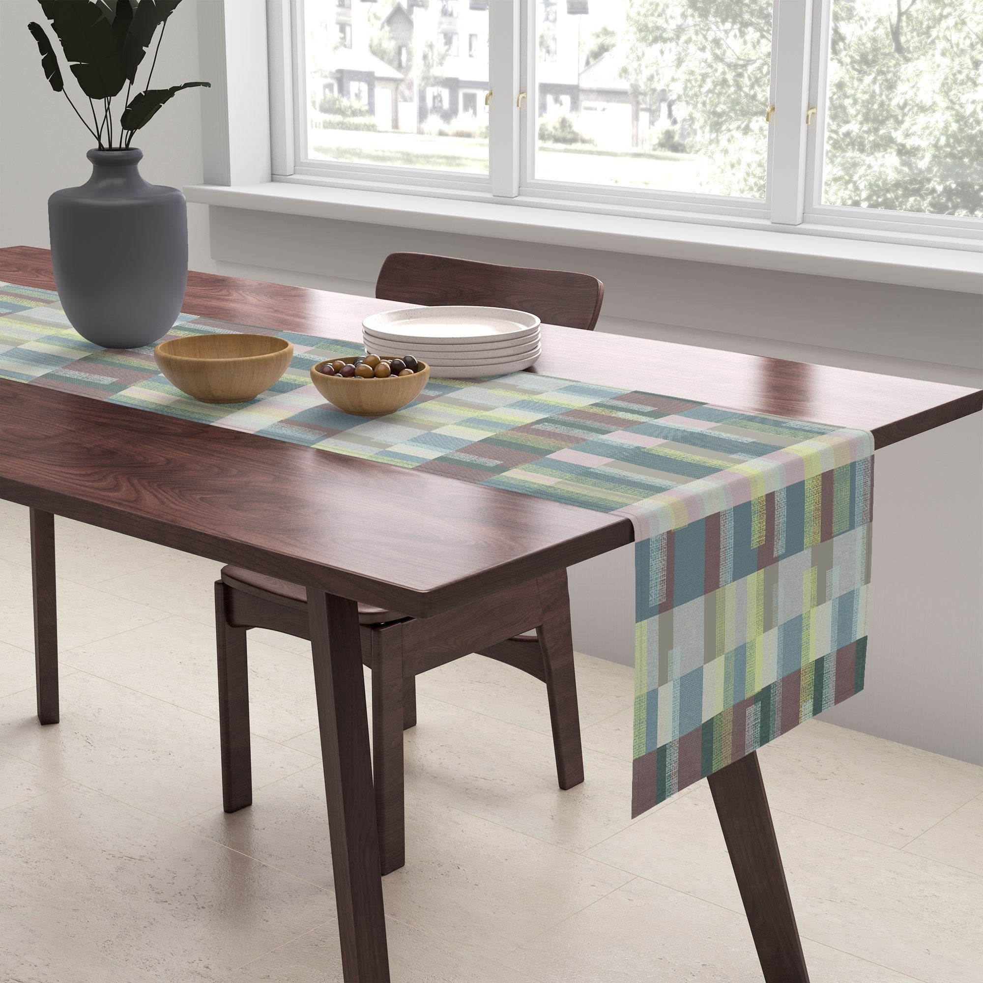 Marta Barragan Camarasa Dynamic Linear Blocks Table Runner