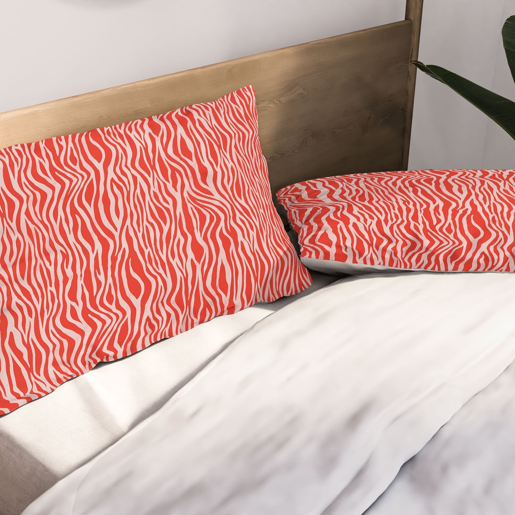 Avenie BR Red Zebra Stripe Pillow Shams