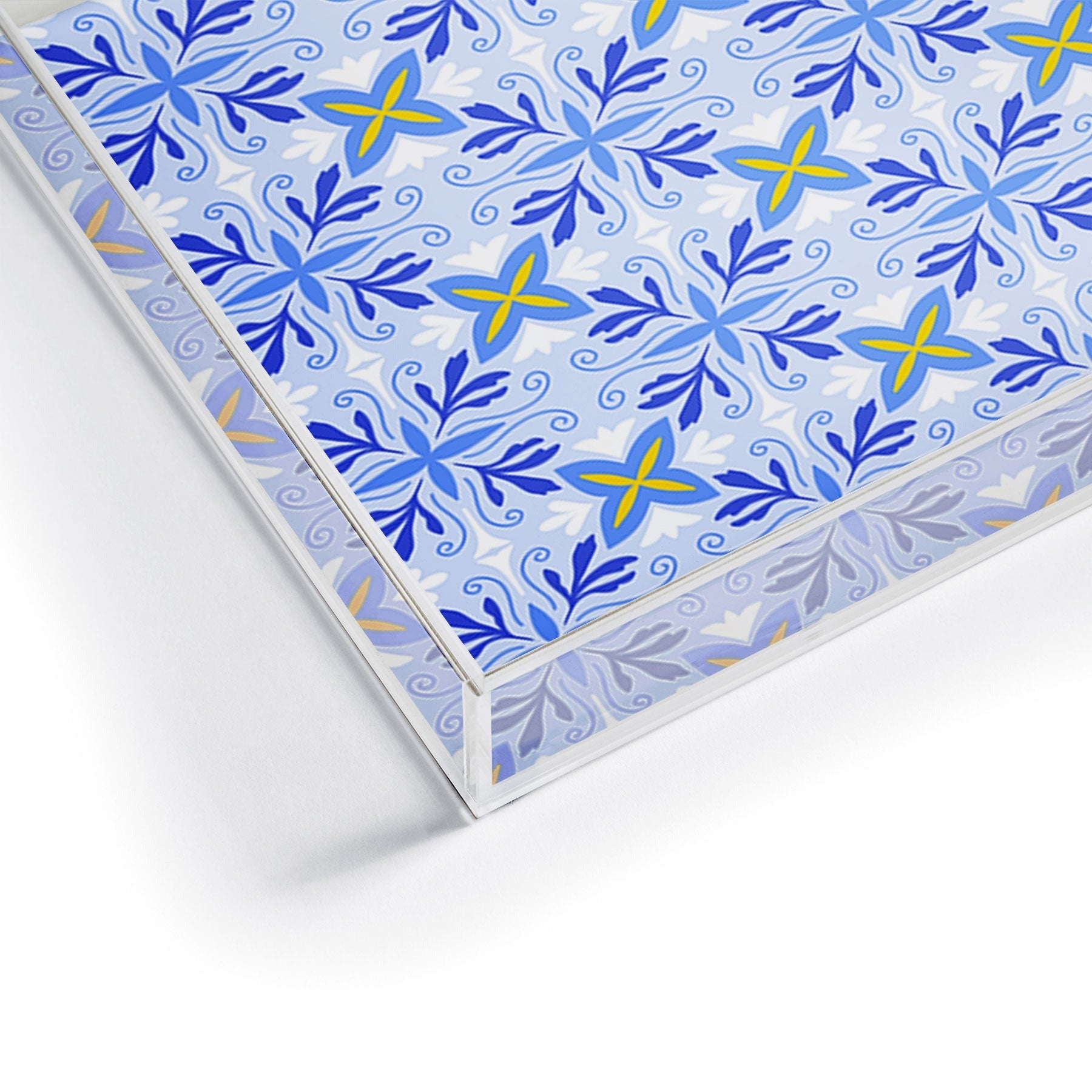 Design by Spark Dolce Vita Flourish Tile Acrylic Tray