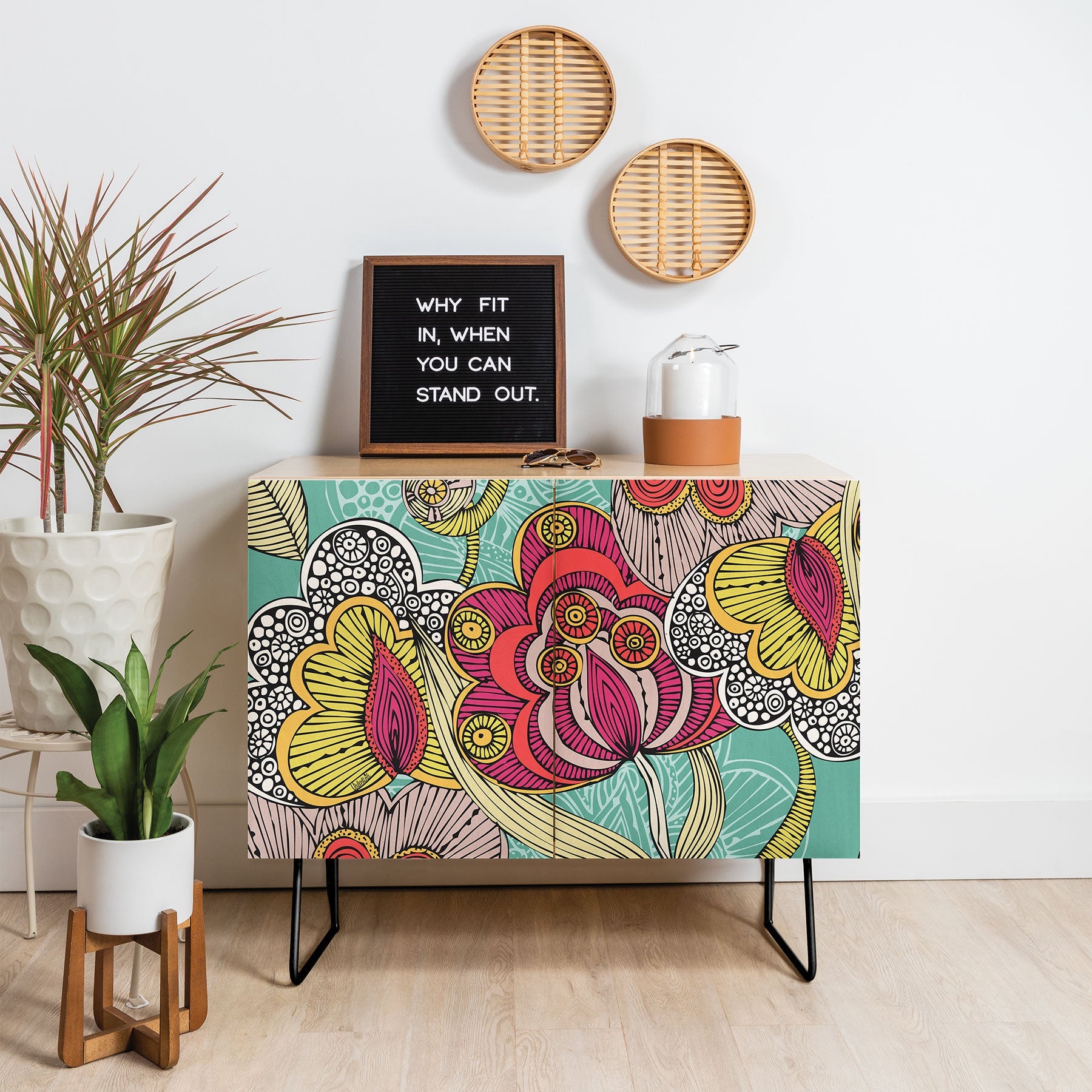 Valentina Ramos Beatriz Credenza