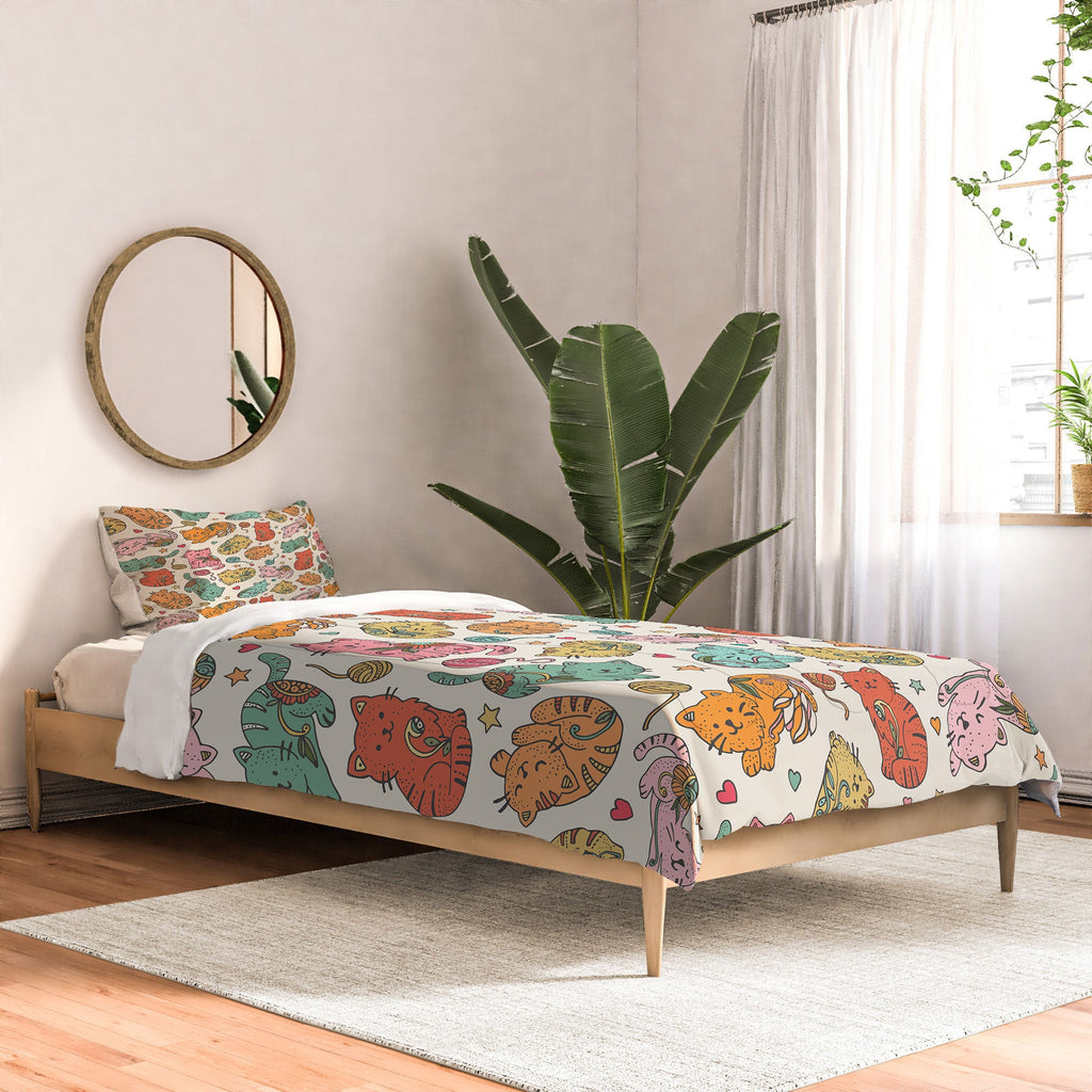 Valentina Ramos Floral Cats and Yarn Comforter