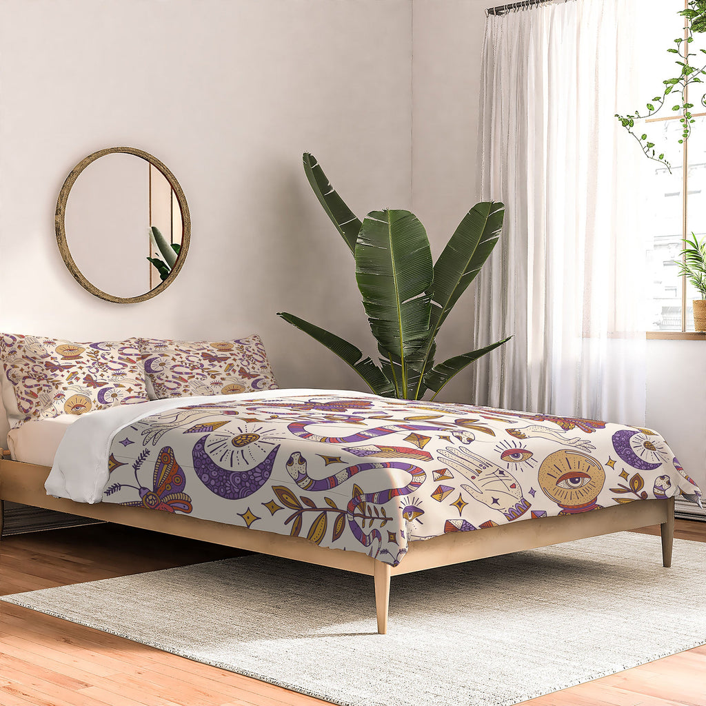 Valentina Ramos Mystic Magic Comforter