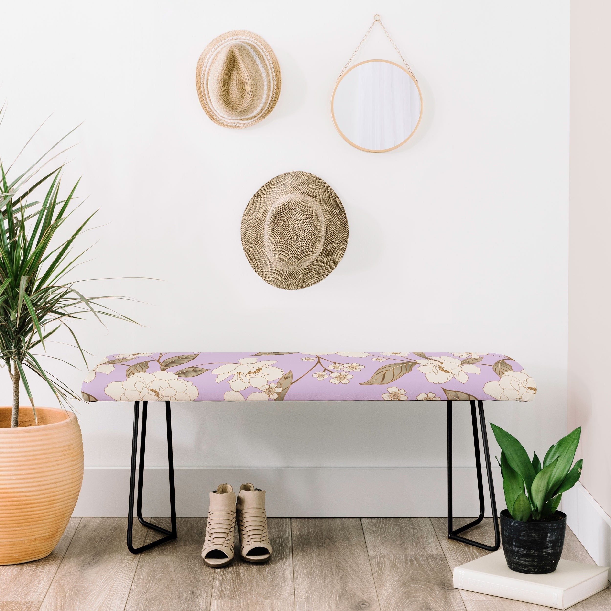 Gabriela Fuente Roberta lilac Bench