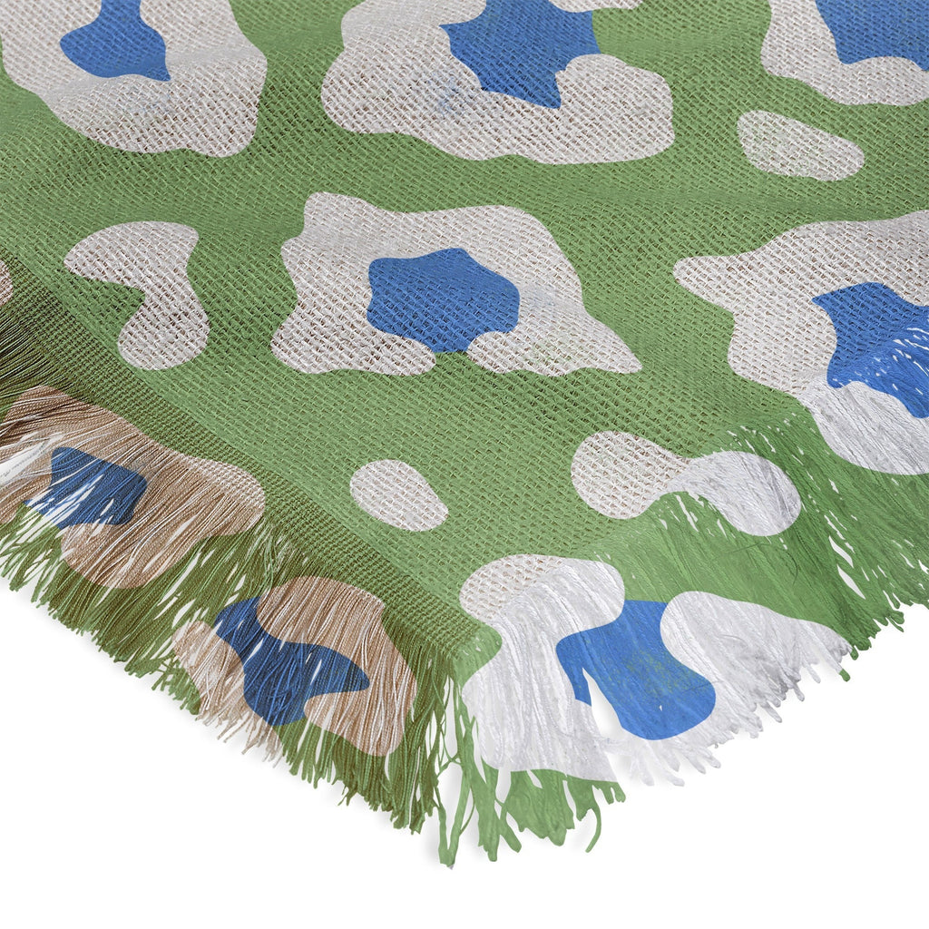 Avenie BR Cheetah Print Throw Blanket
