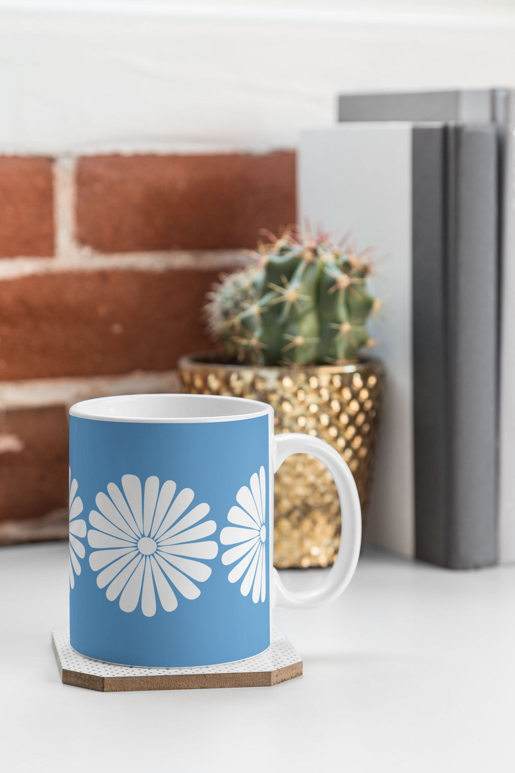 Colour Poems Retro Daisy XII Coffee Mug