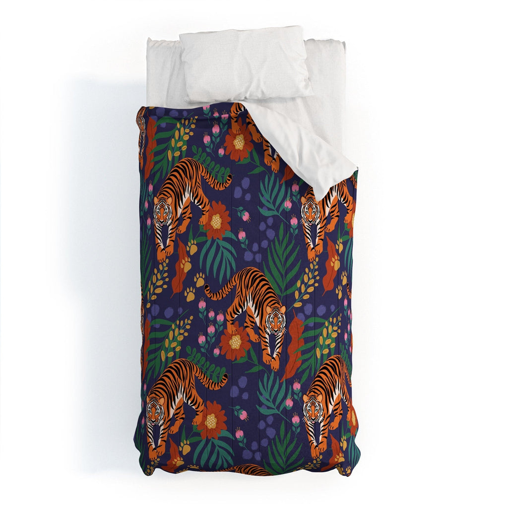 Design by Spark Tiger of the Glorious Jungle Comforter