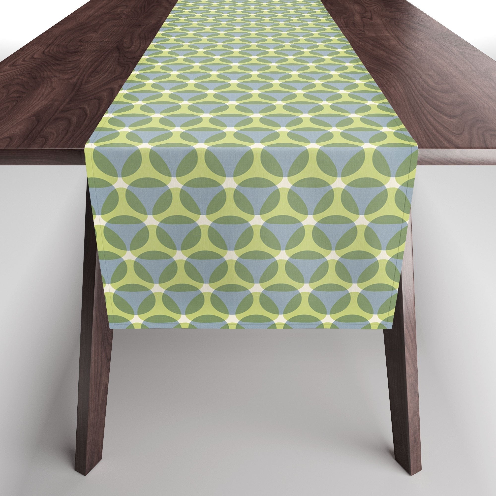 Marta Barragan Camarasa Stylish Retro Circle Table Runner