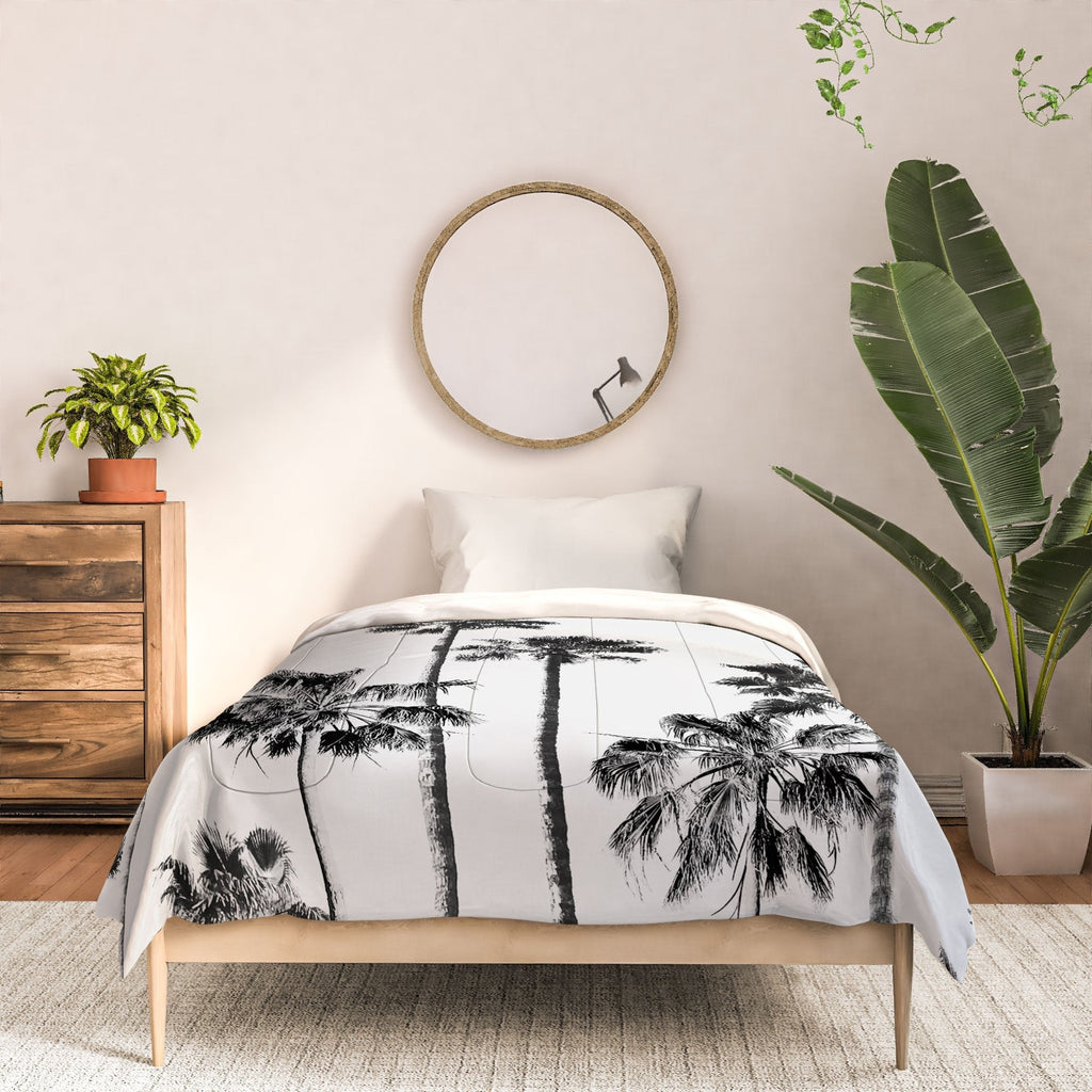 Gal Design Black And White Palms Comforter