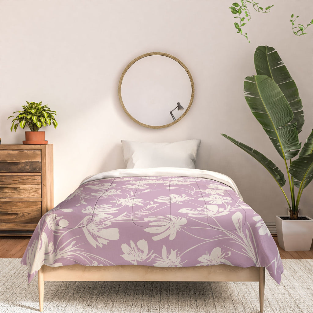 Gabriela Fuente Martine Lilac Comforter