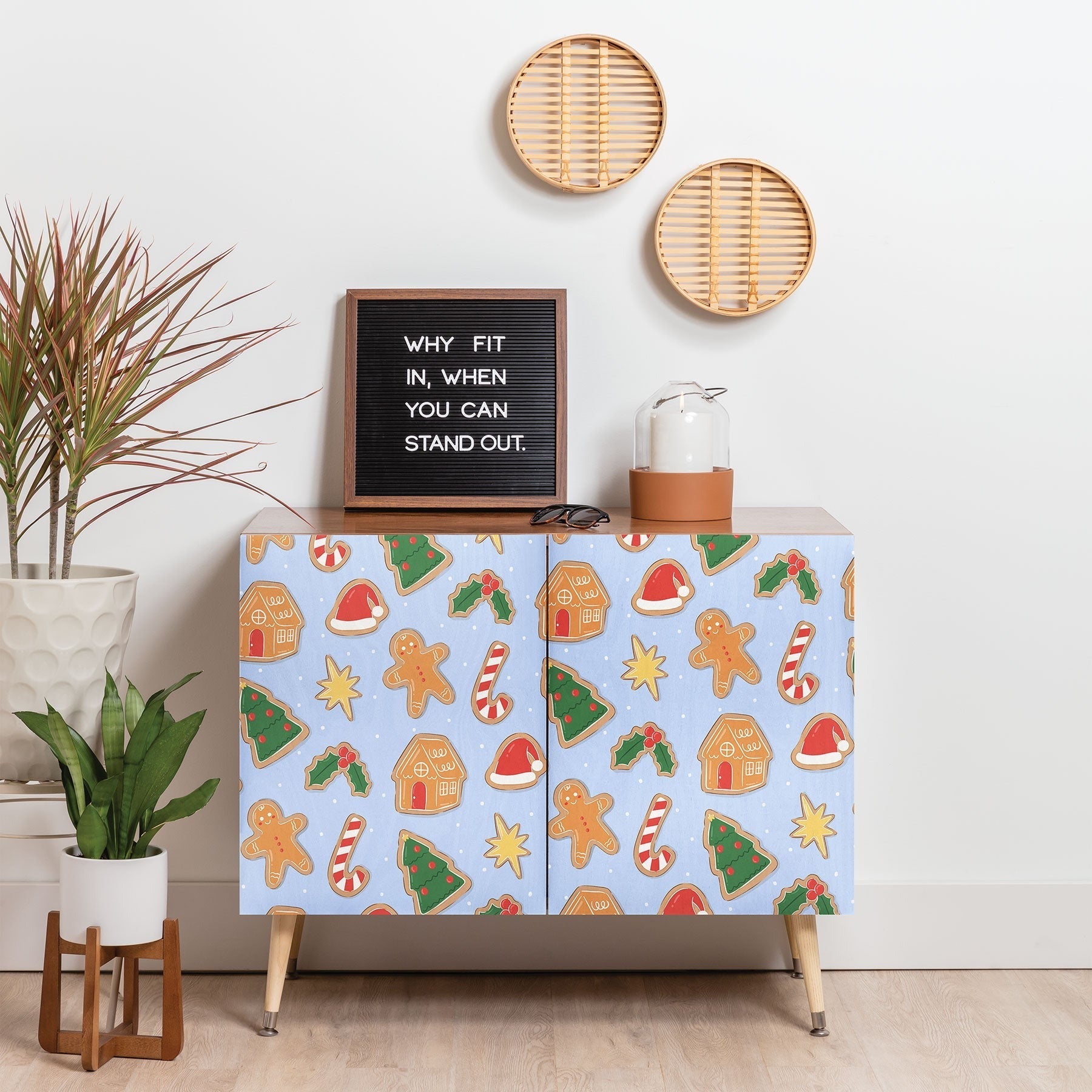 Love_Ryming Christmas Cookies Credenza