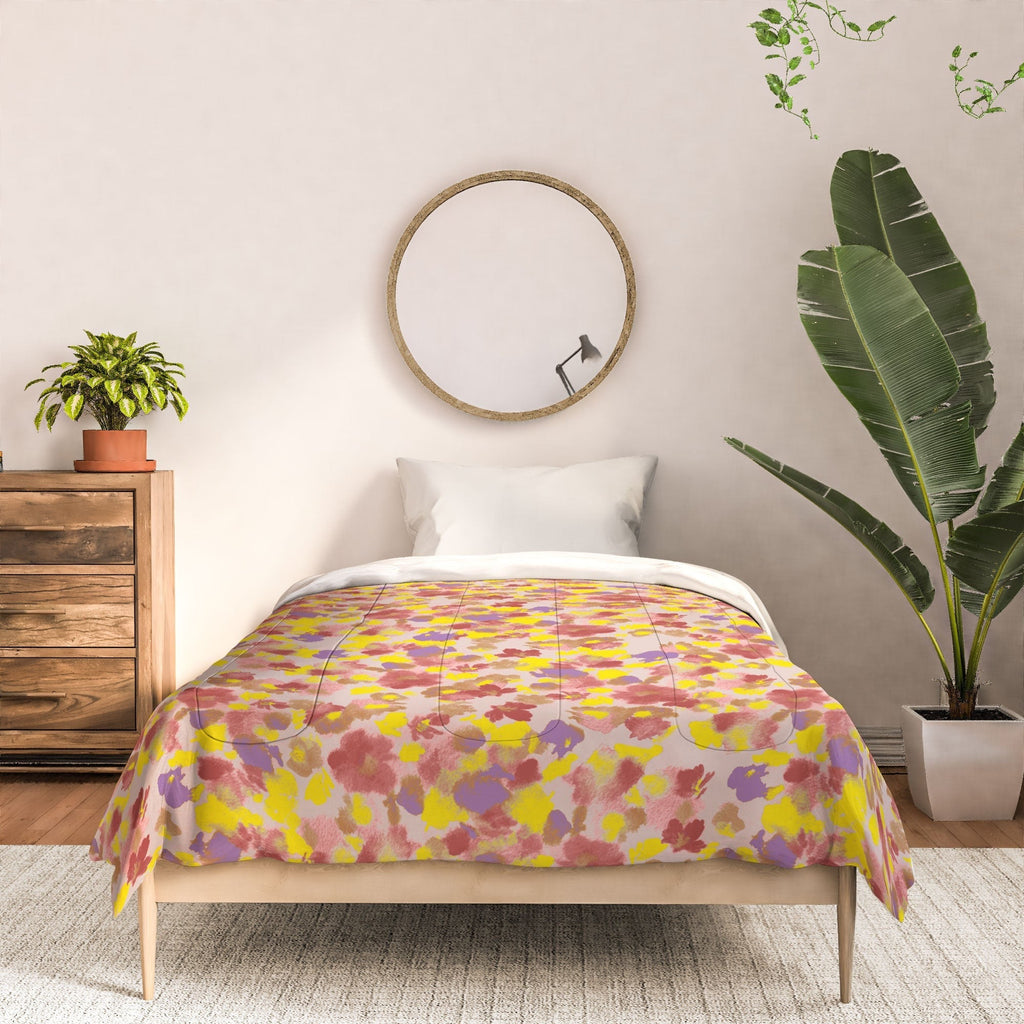 Gabriela Fuente Day Dreaming II Comforter