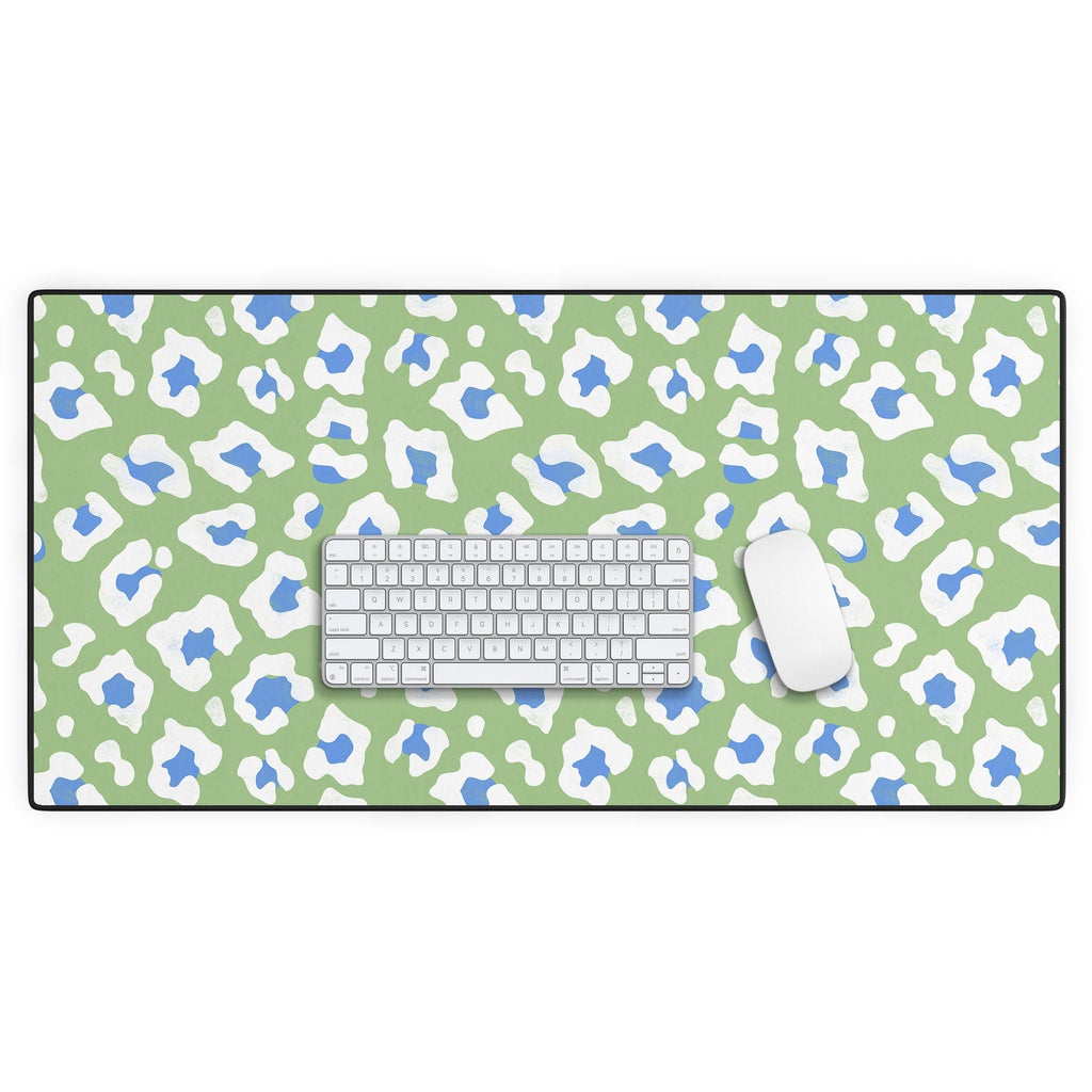 Avenie BR Cheetah Print Desk Mat
