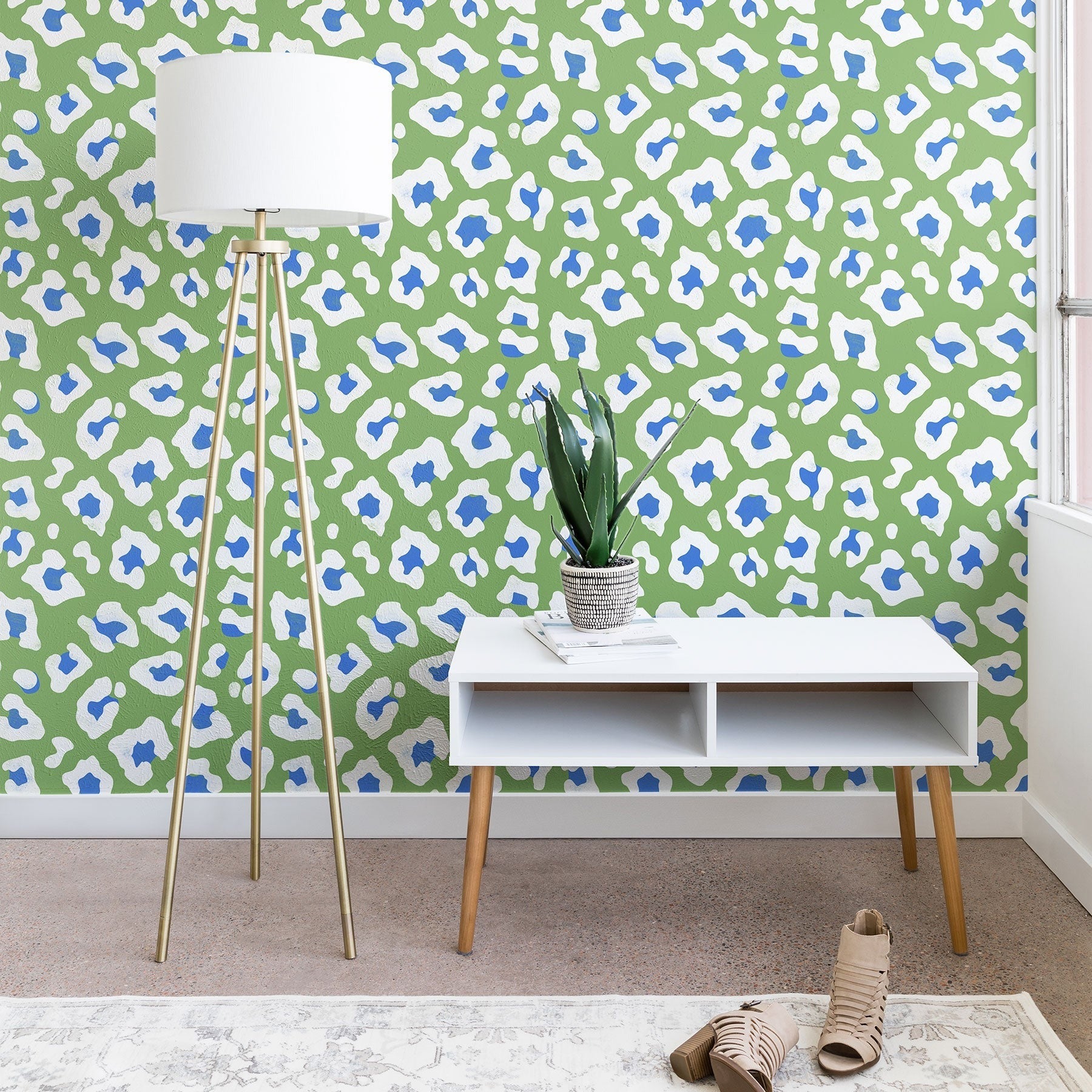 Avenie BR Cheetah Print Wallpaper