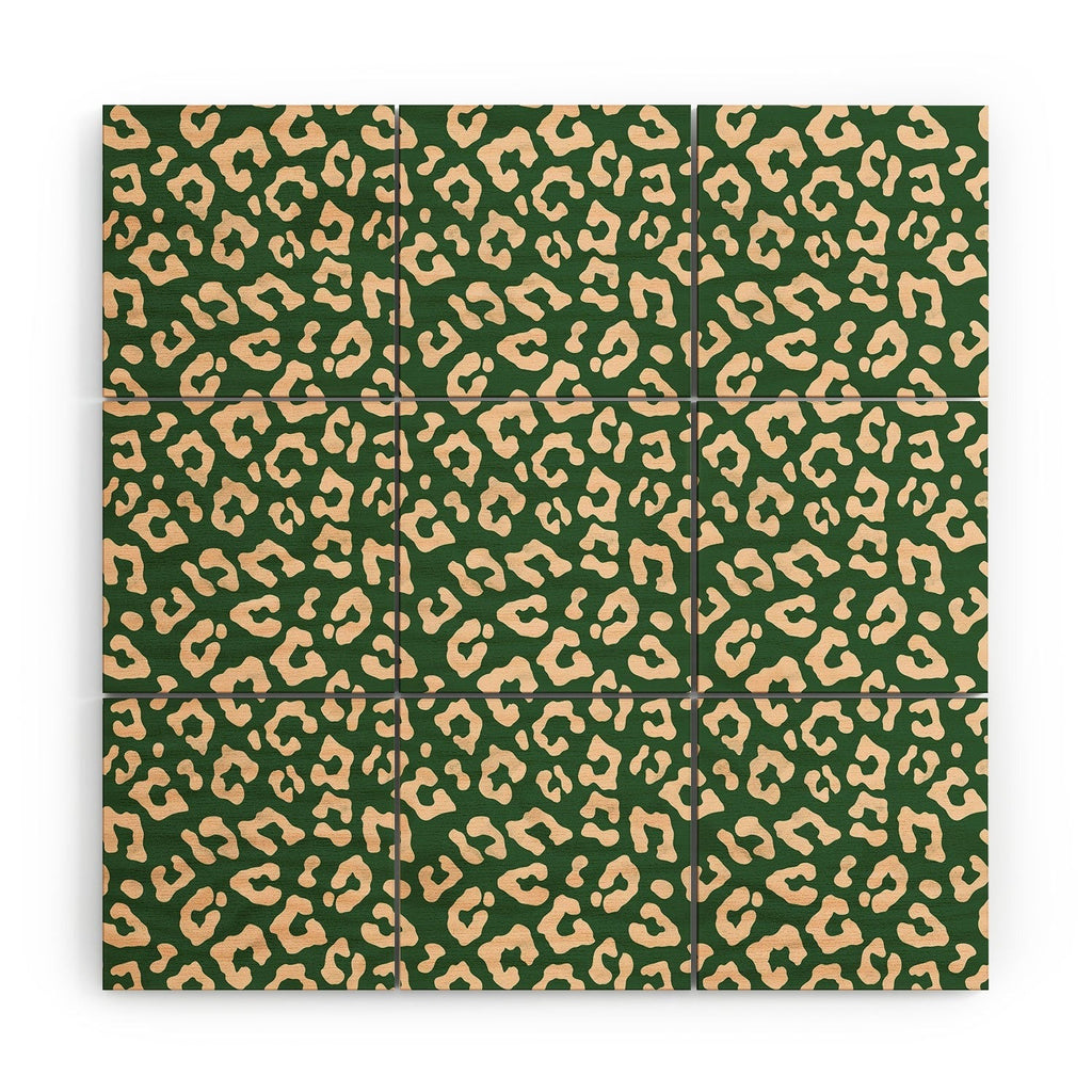Avenie BR Cheetah Print In Green Wood Wall Mural