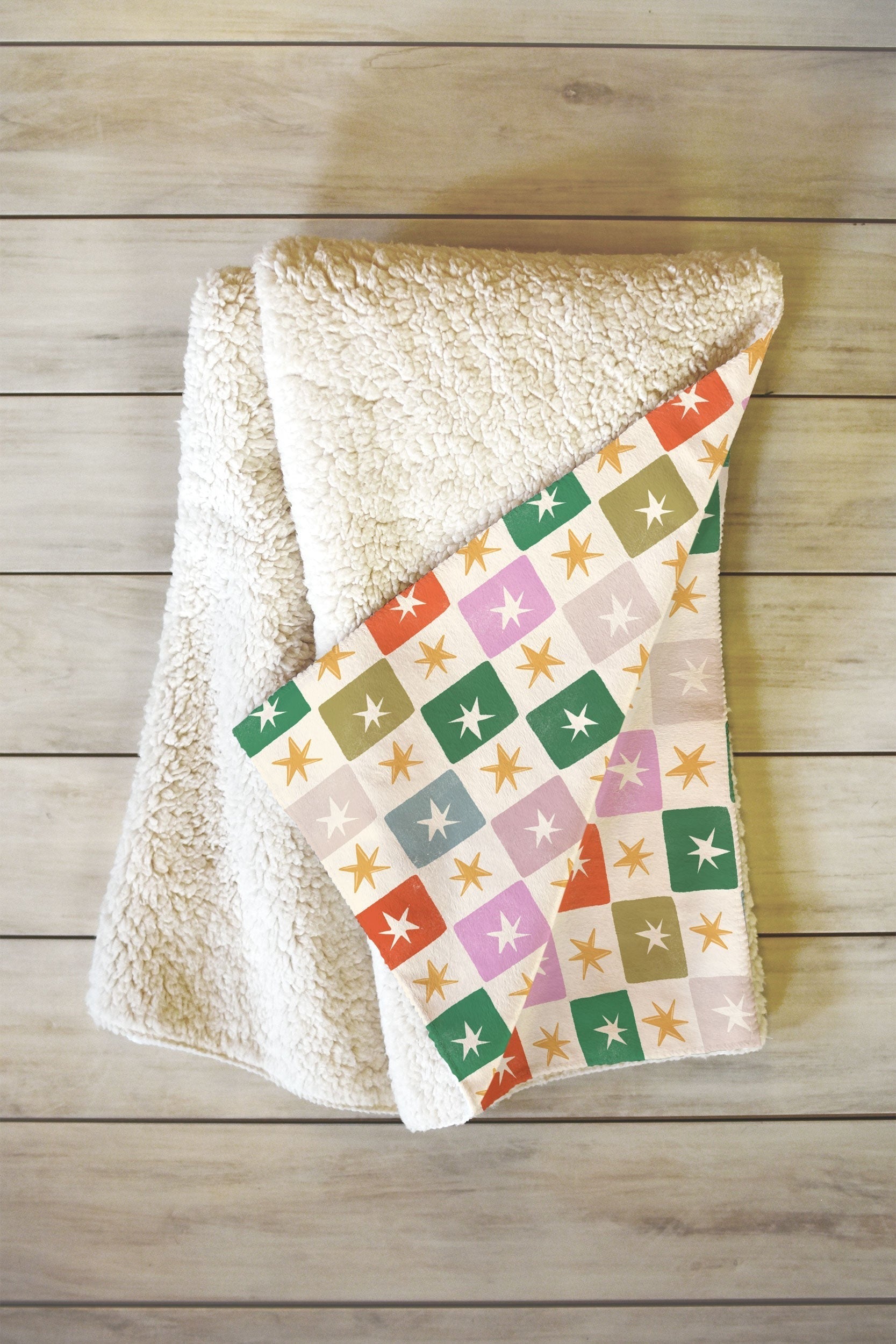 LouBruzzoni Retro Star Block Pattern Fleece Throw Blanket