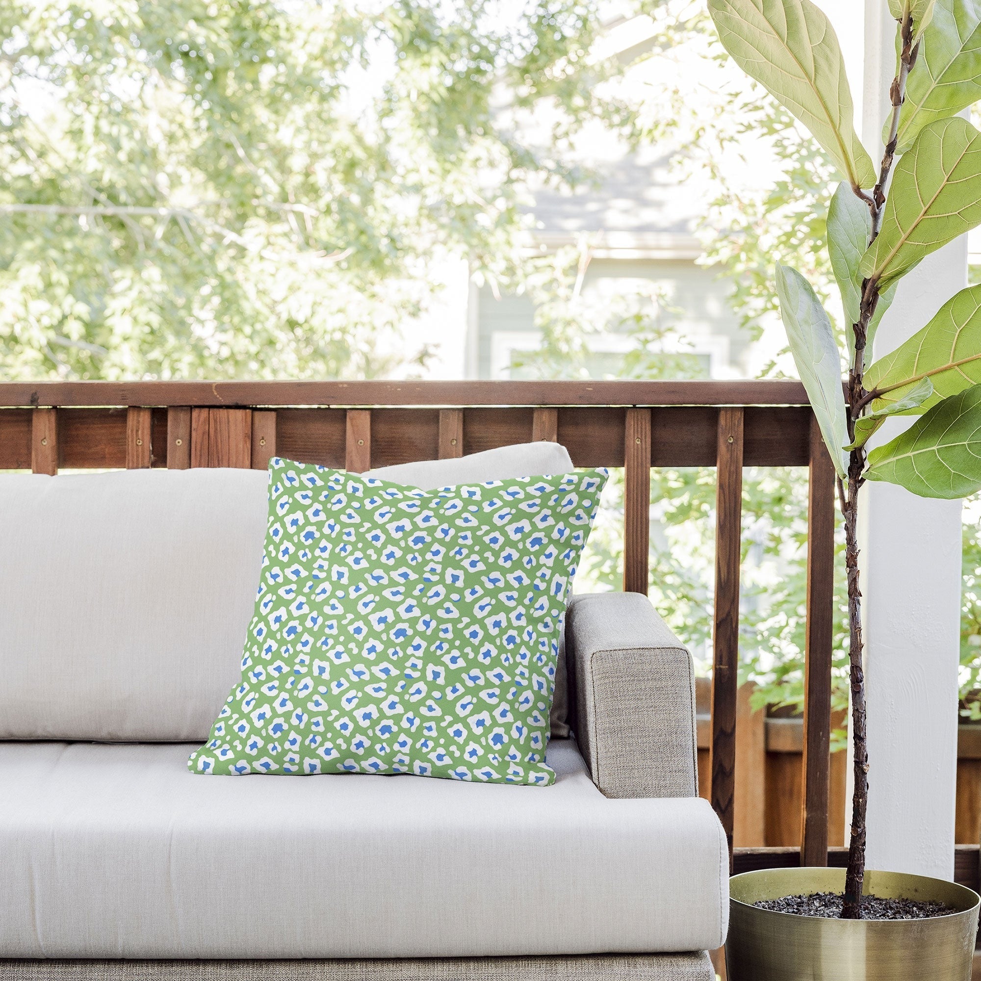 Avenie BR Cheetah Print Outdoor Throw Pillow