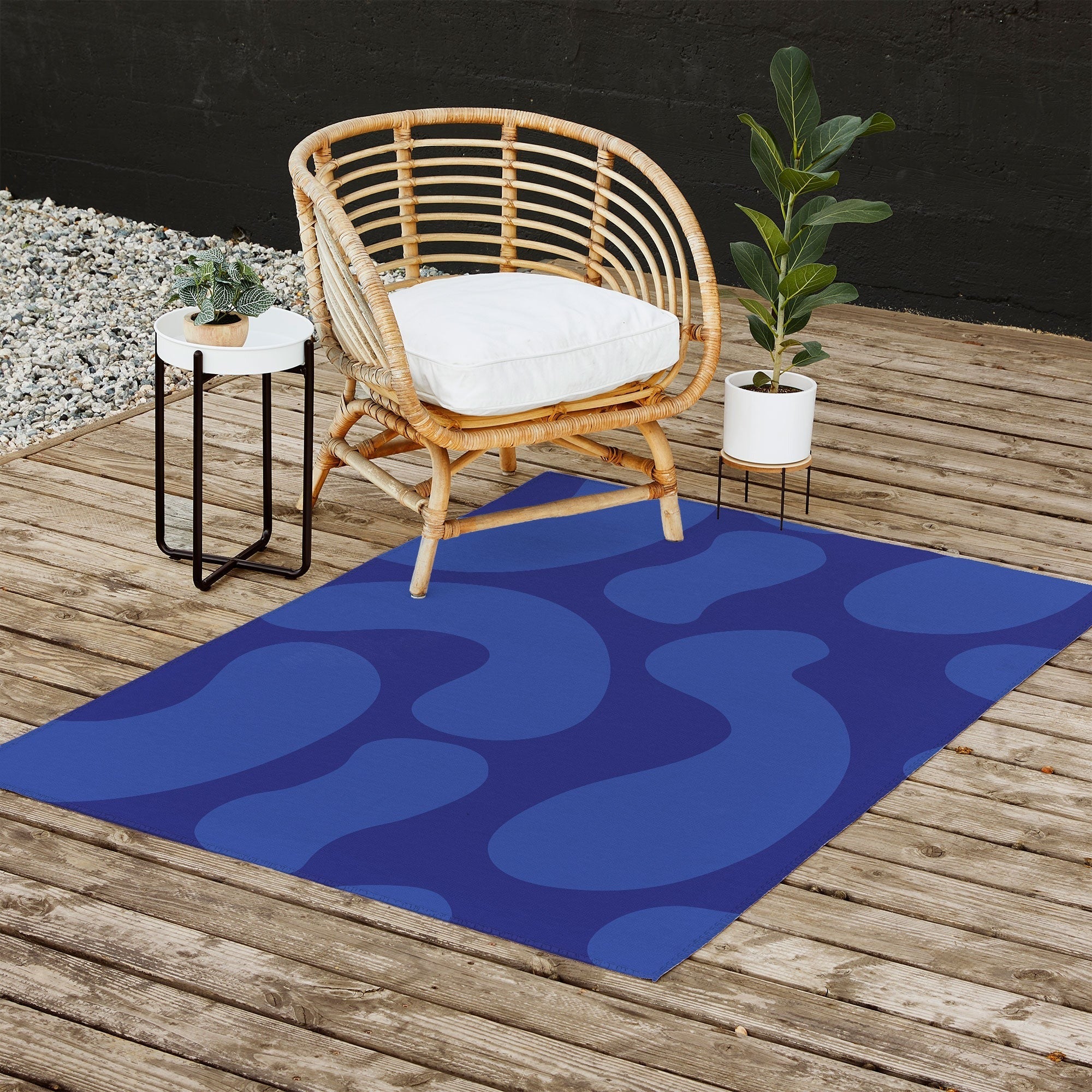 Camilla Foss Blue Pebble Outdoor Rug