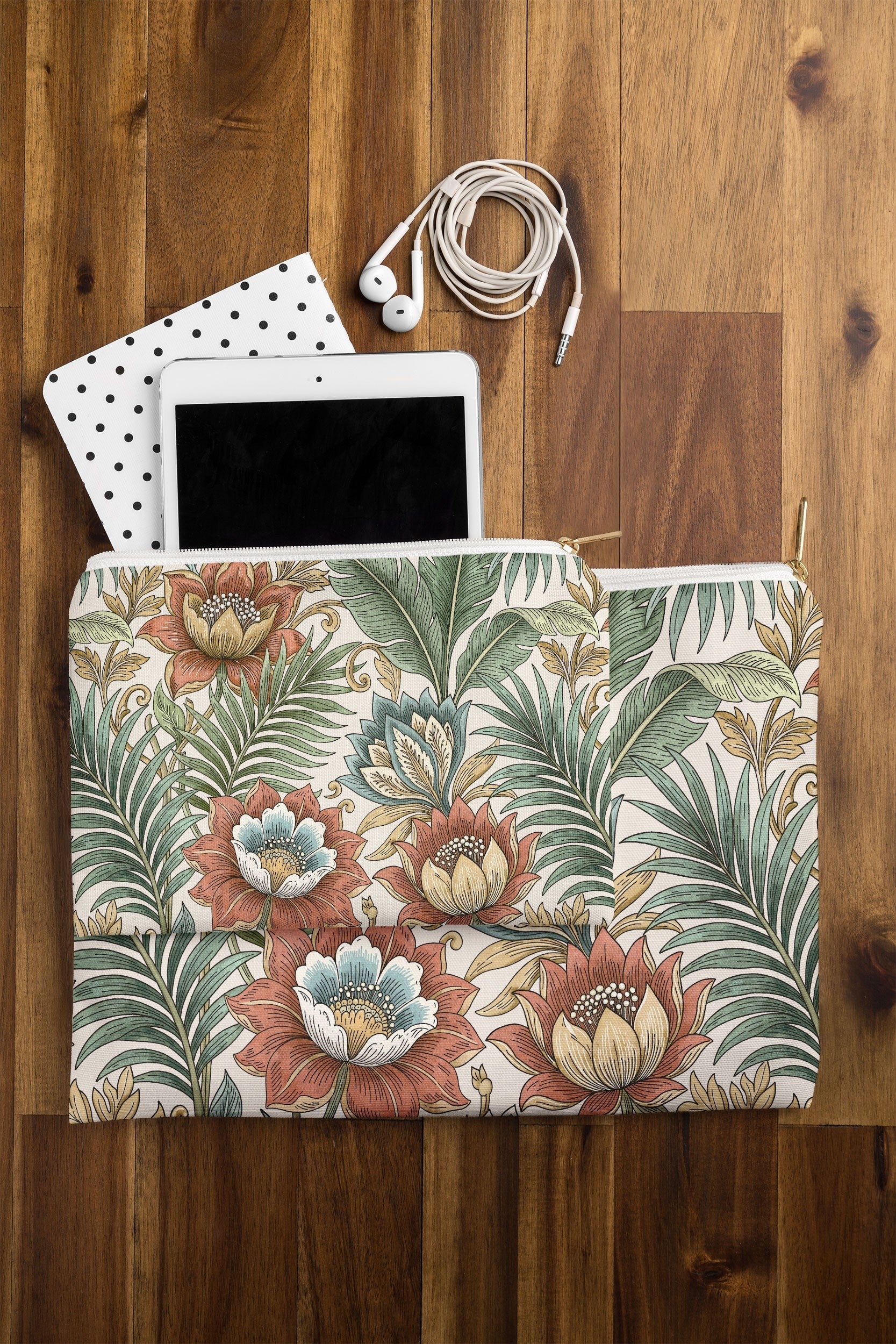 Marta Barragan Camarasa Retro Jungle Garden Pouch