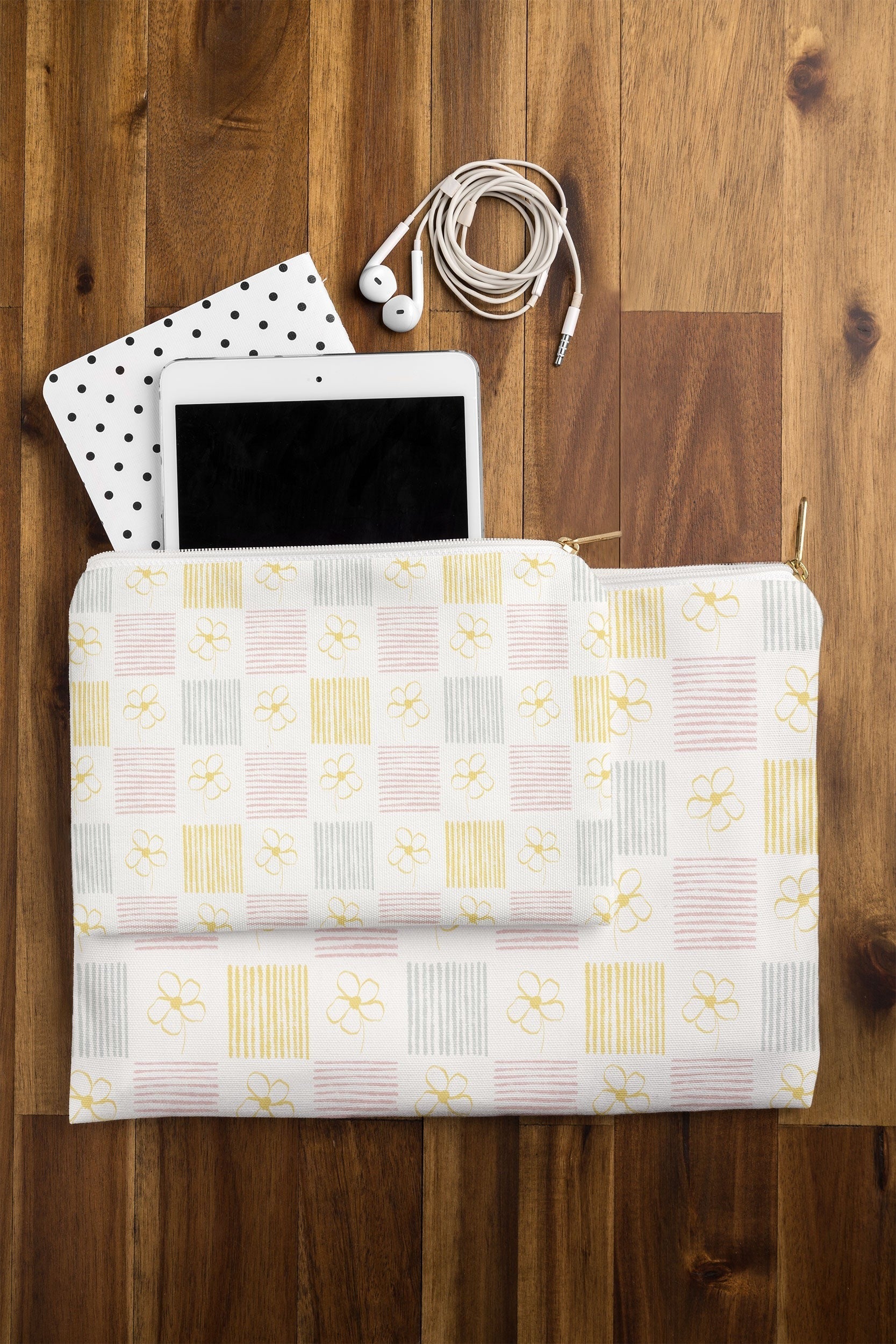 Menina Lisboa Spring Grandmillennial Pouch