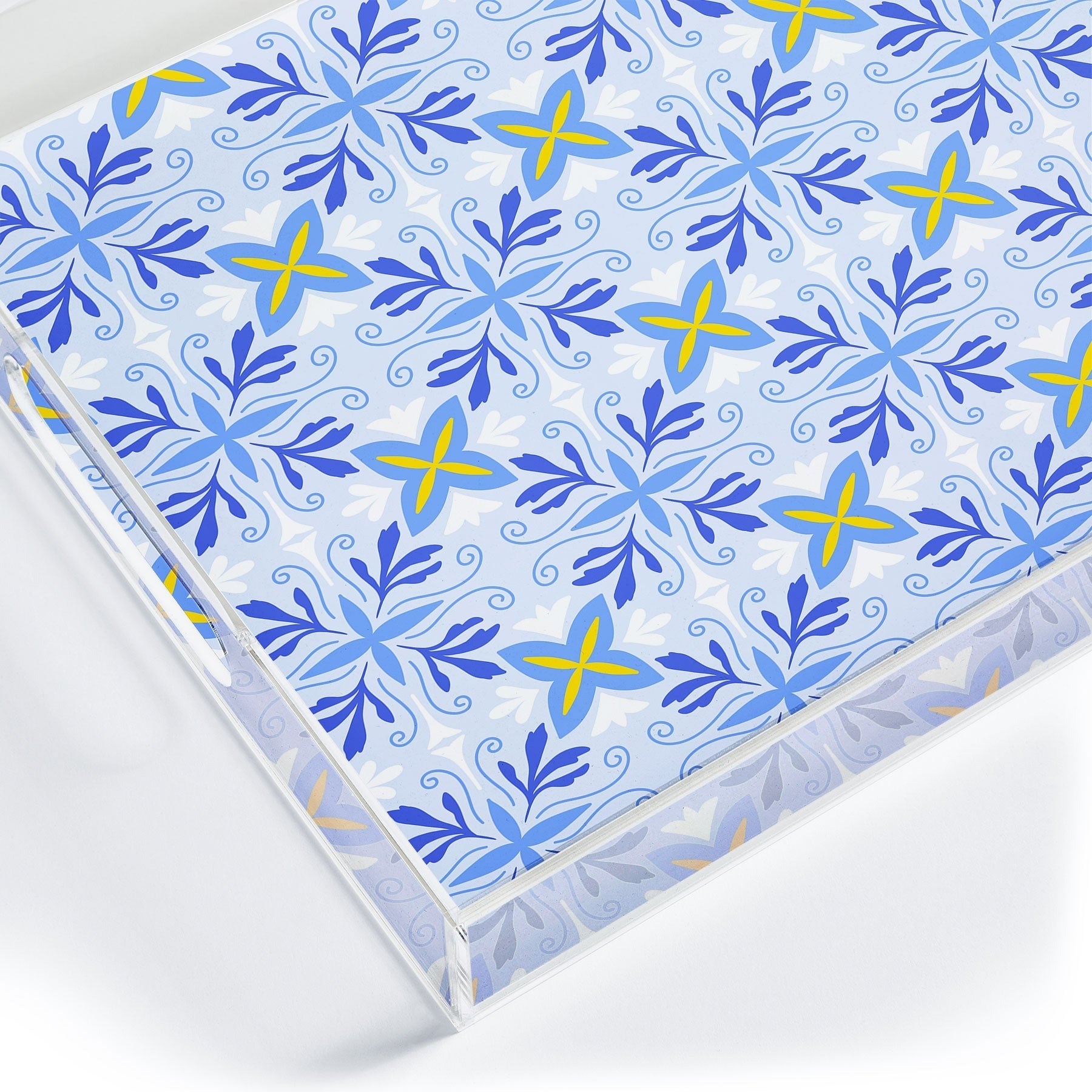 Design by Spark Dolce Vita Flourish Tile Acrylic Tray
