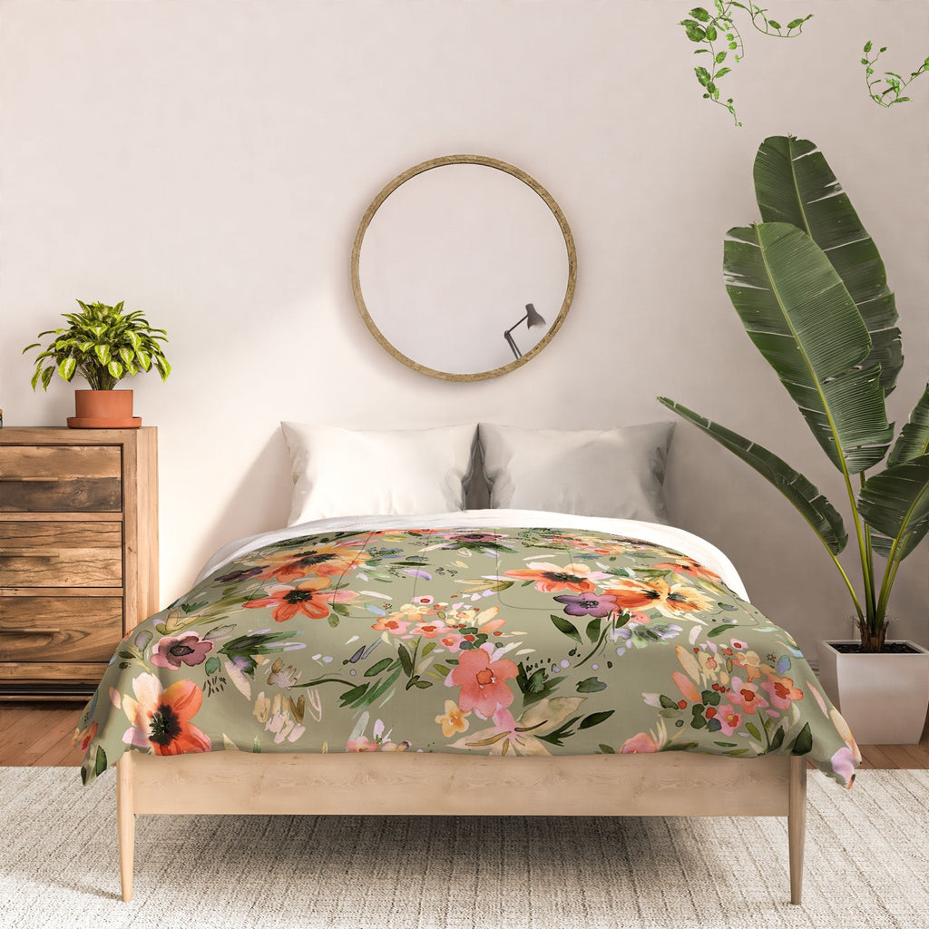 Ninola Design Botanic Retreat Painterly Tropical Flowers Sage Green Comforter