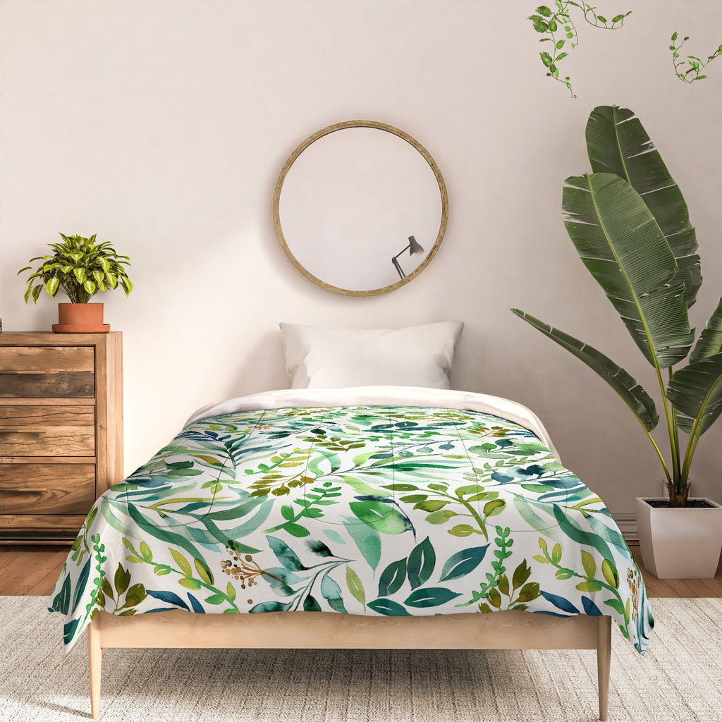 Ninola Design Botanic Retreat Loose Botanical Leaves Watercolor Green Comforter