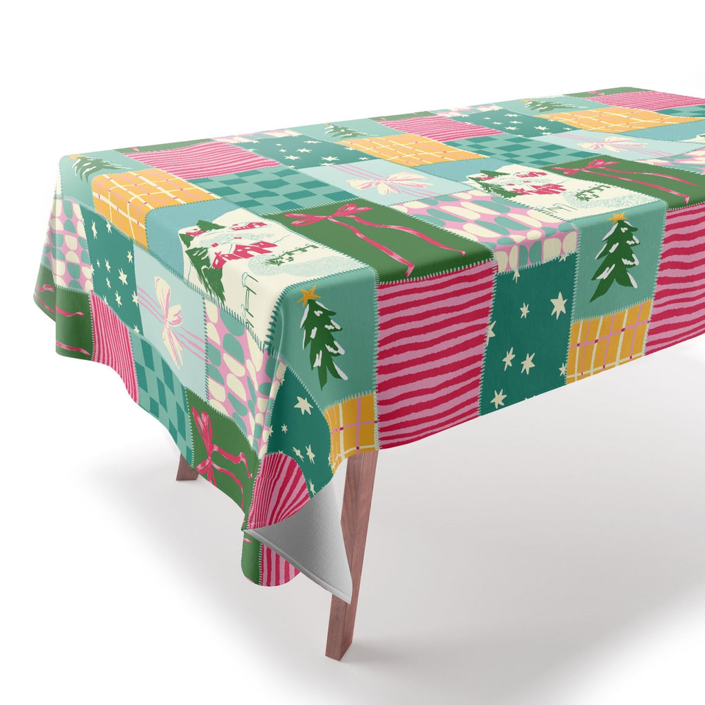 LouBruzzoni Cozy Christmas Patchwork Tablecloth